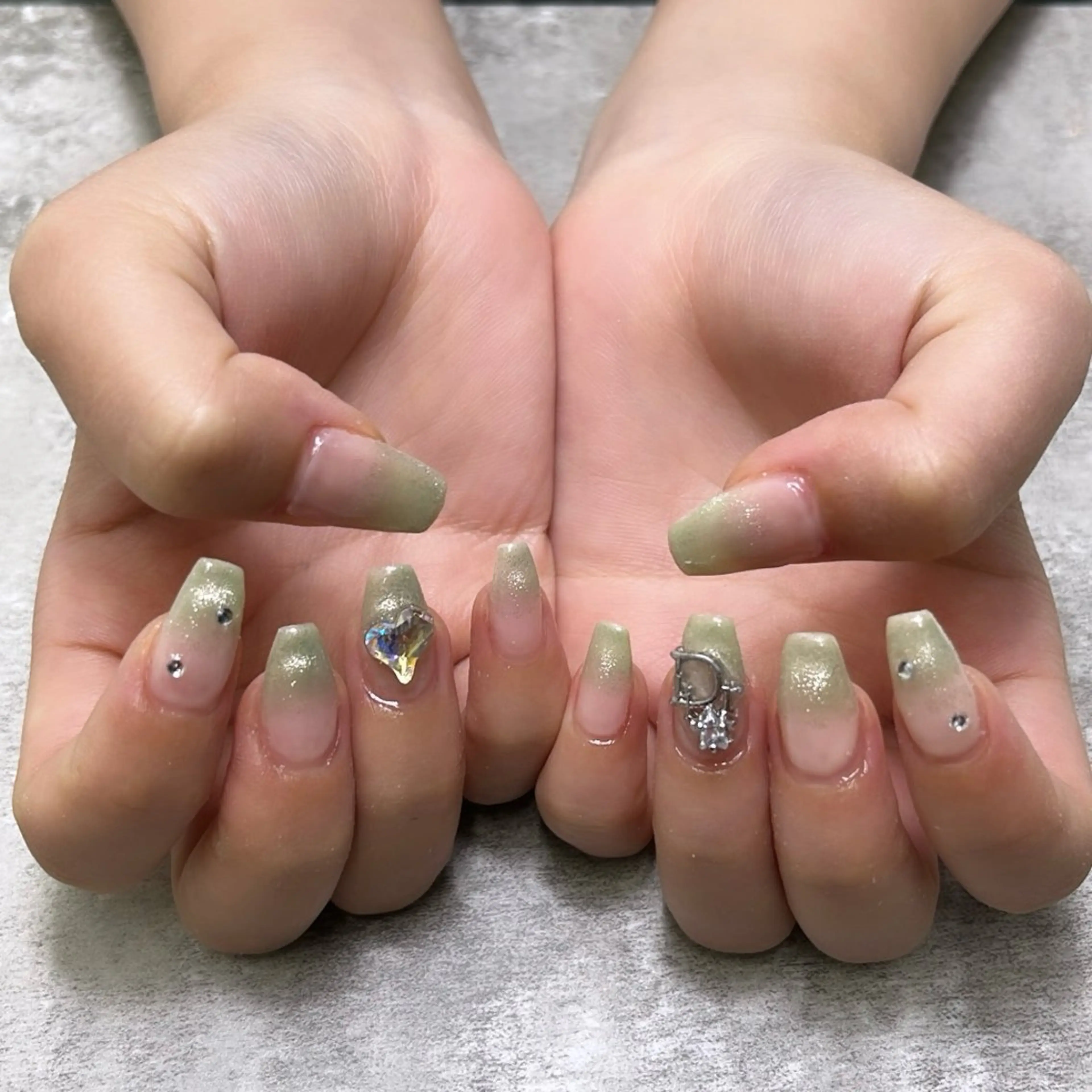 ネイル limo/ kotomiのネイルデザイン