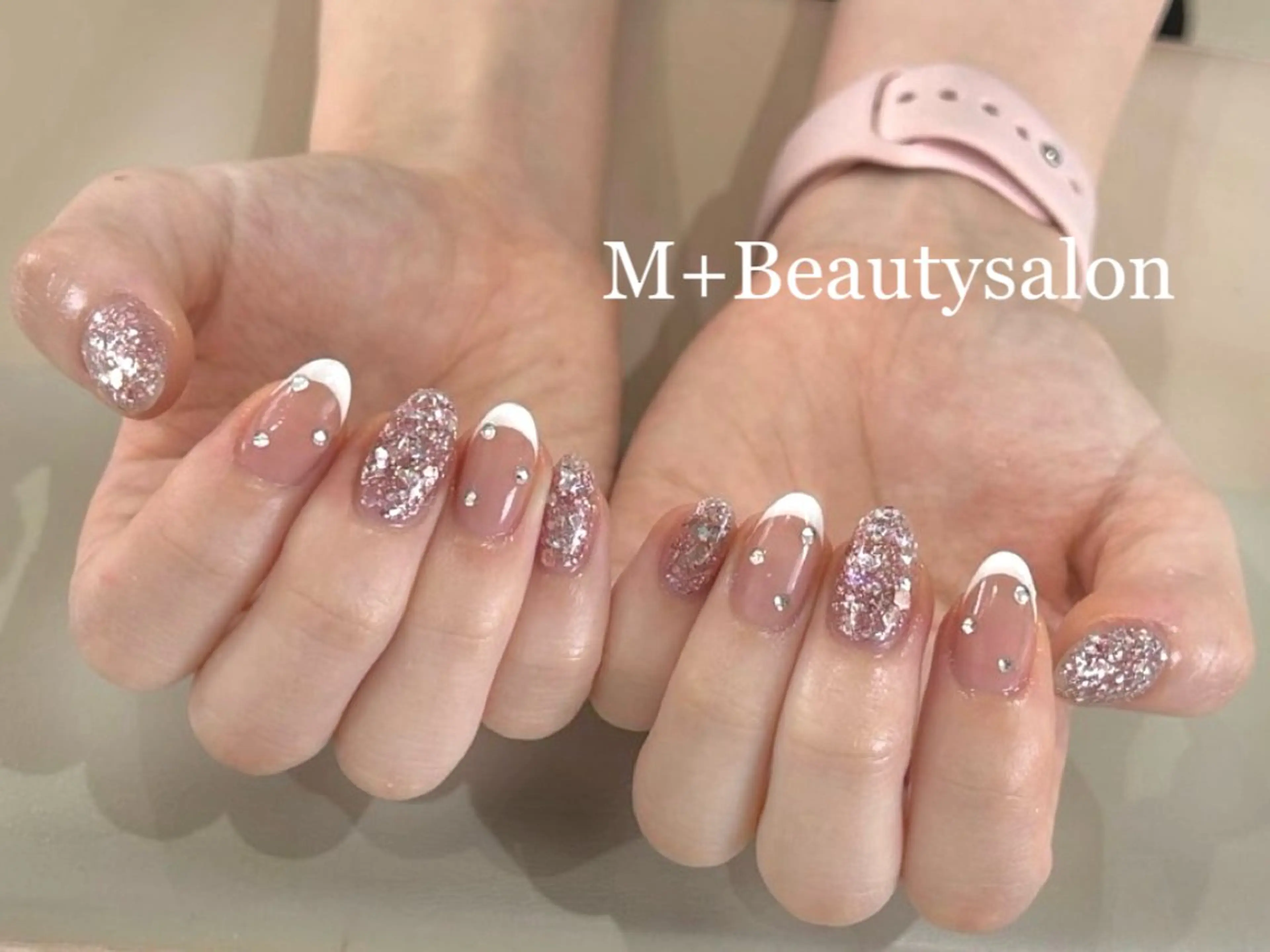 ネイル M+  Beauty Salonのネイルデザイン