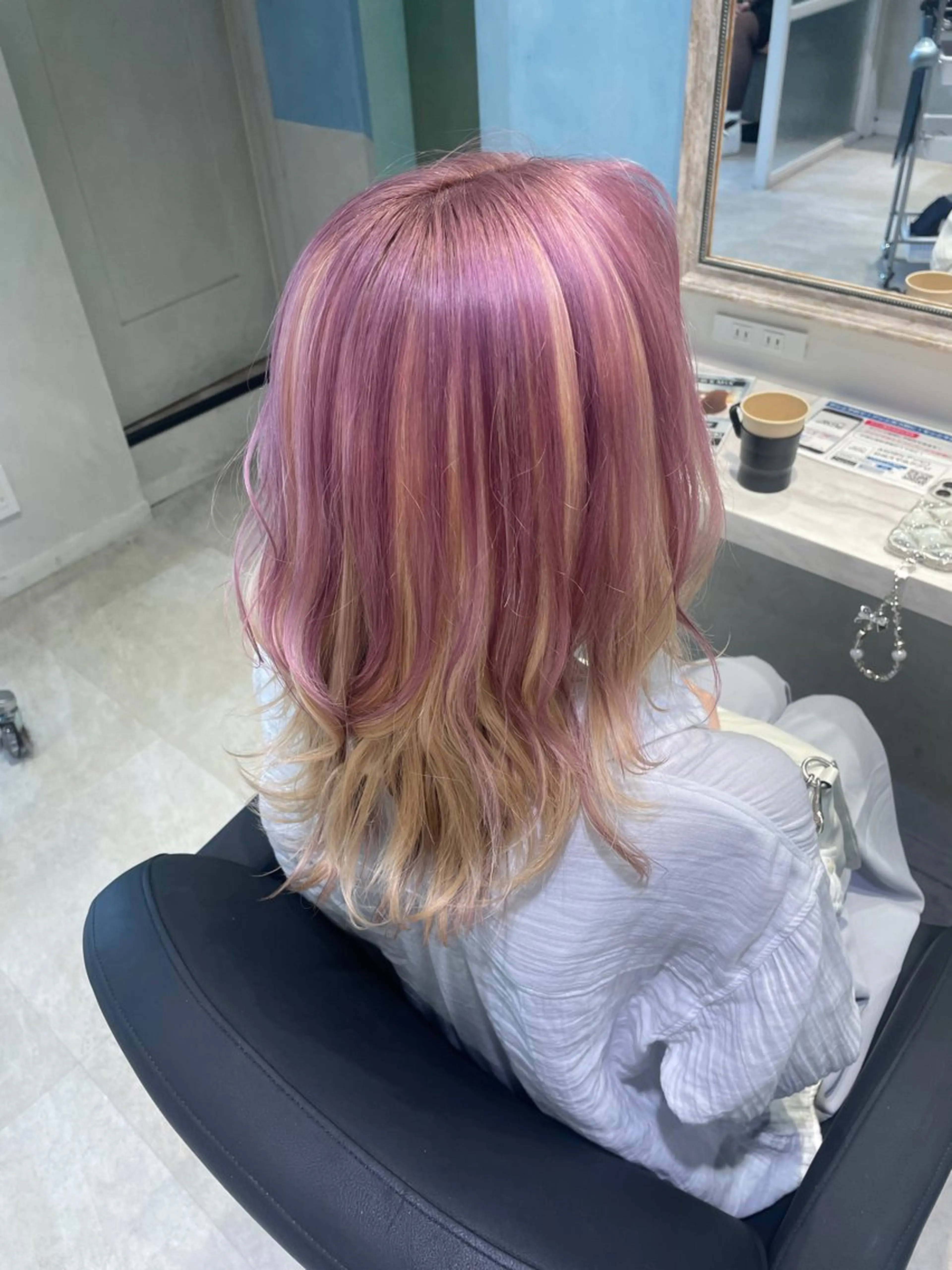 ミディアム カラー 🦋ブリーチ/カラー 専門AYA💖のヘアスタイル