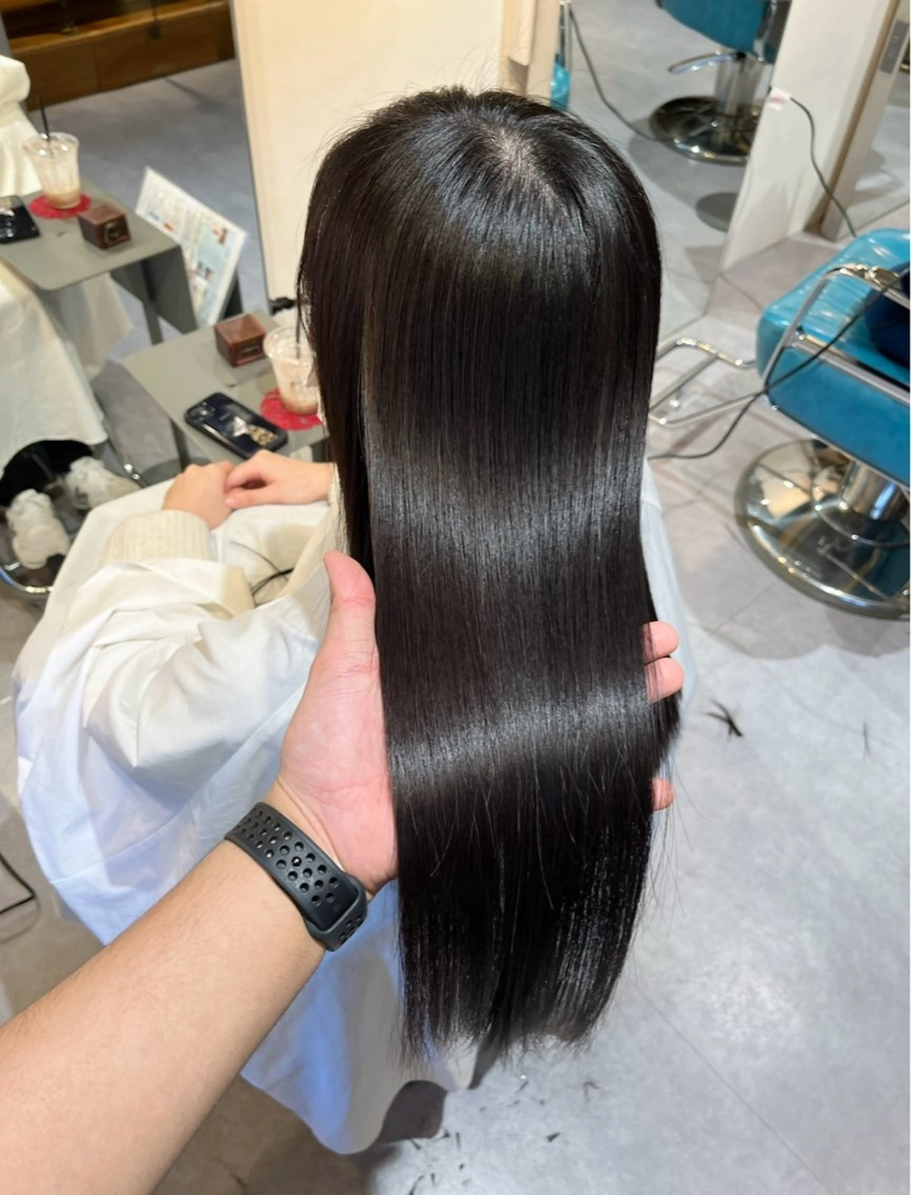 ロング 縮毛矯正 トリートメント 必ず笑顔で帰っていた だきます！安田祐貴のヘアスタイル