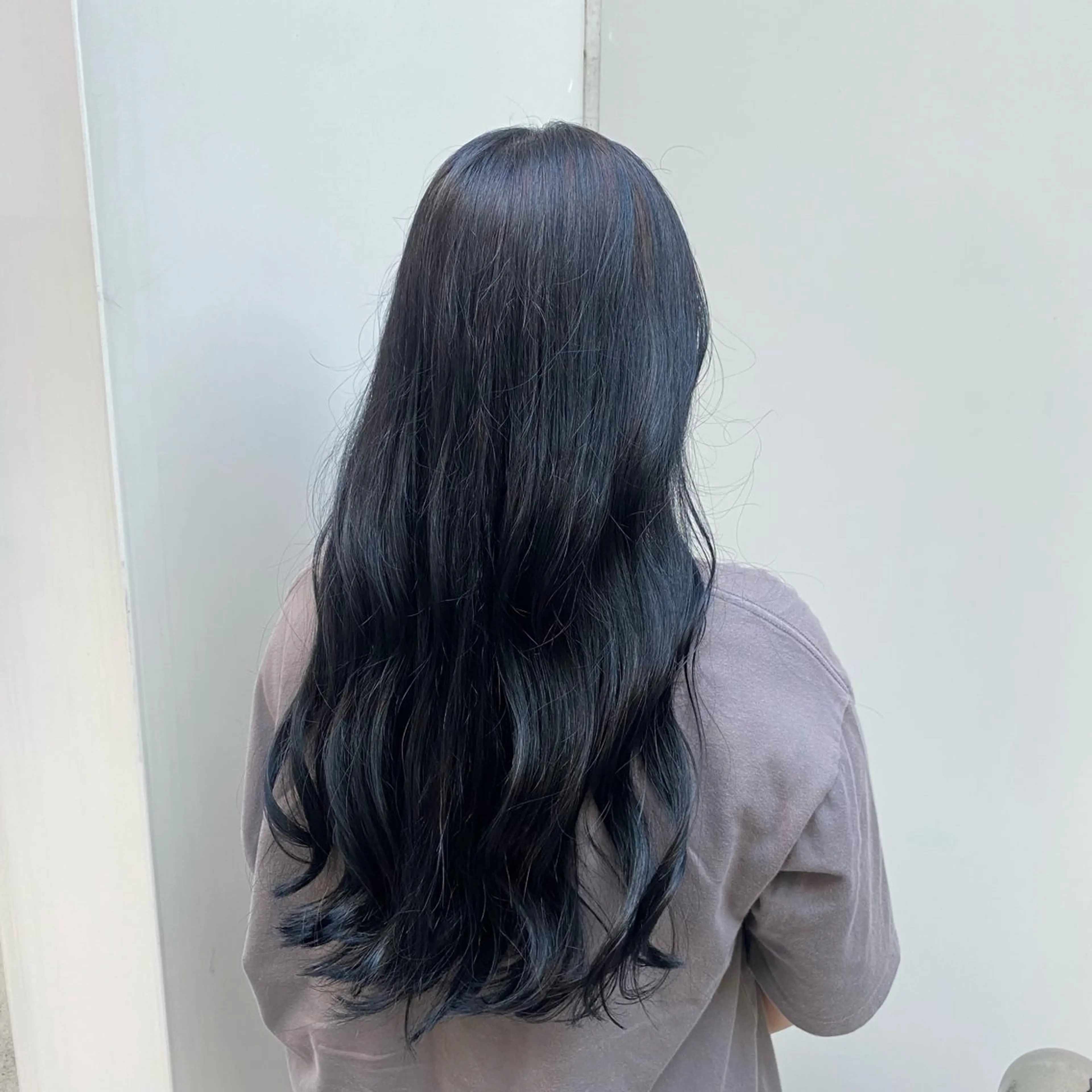 ロング カラー ヘアカラー トリートメント ヘッドスパ ヘアセット 透明感ベージュカラー 🪞上野🪞AIのヘアスタイル