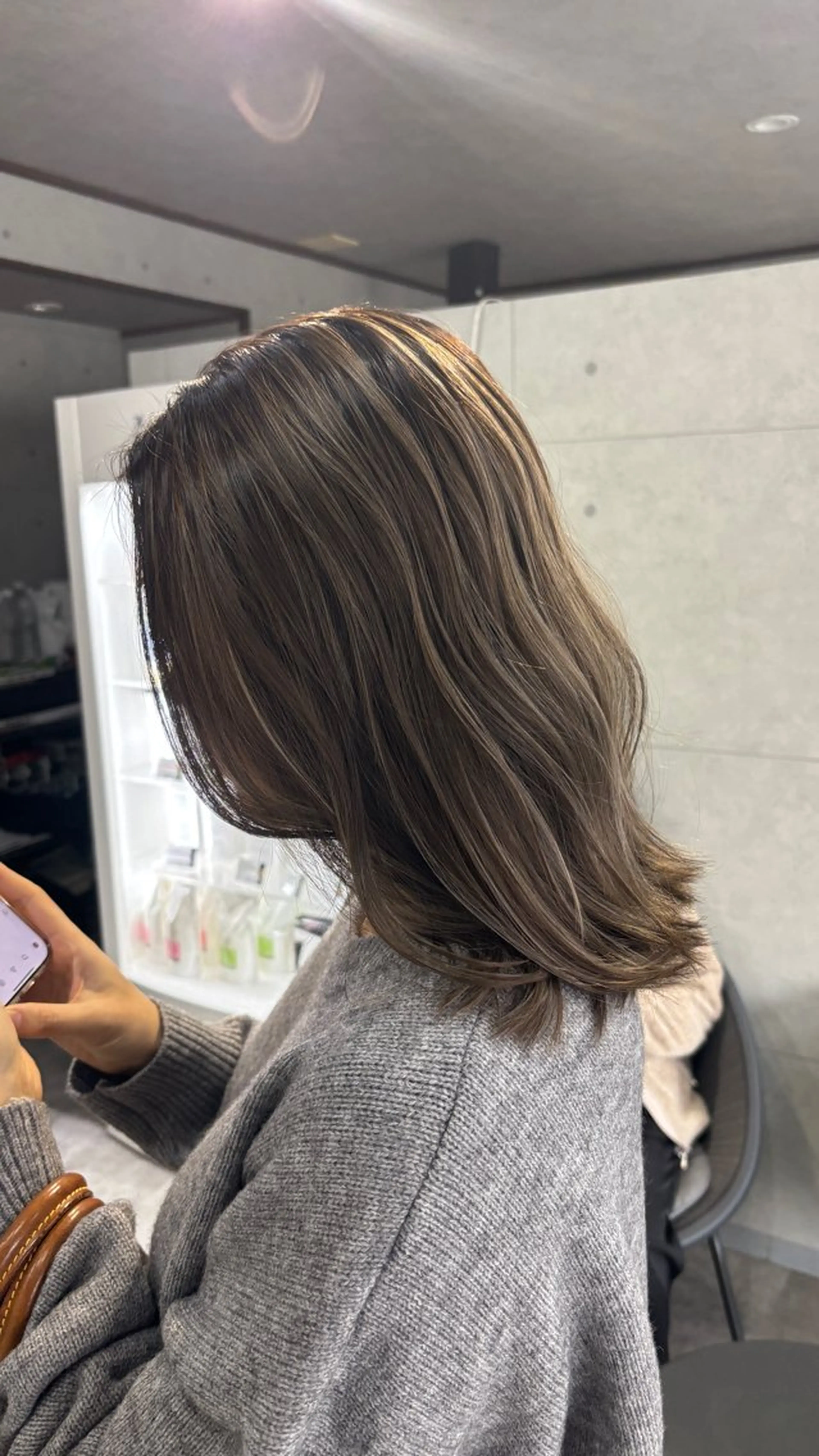 セミロング ショートボブ ボブ ハイライト 髪質改善 レイヤーカット カット ヘアカラー REVE所属・REVE美容室 REVEマツエクのヘアスタイル