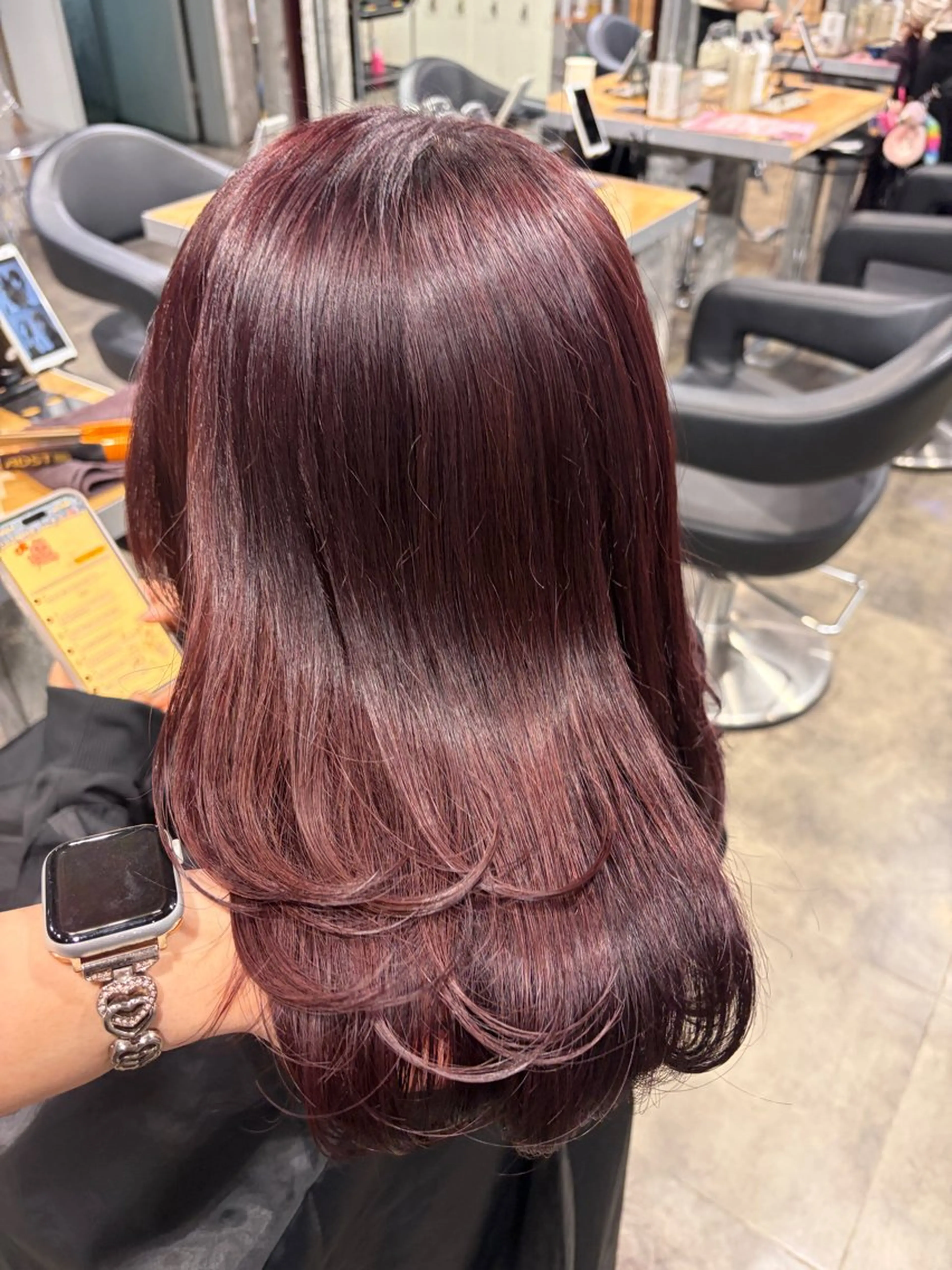 ミディアム ヘアカラー 🍒暖色カラー ✖️髪質改善:みいなのヘアスタイル