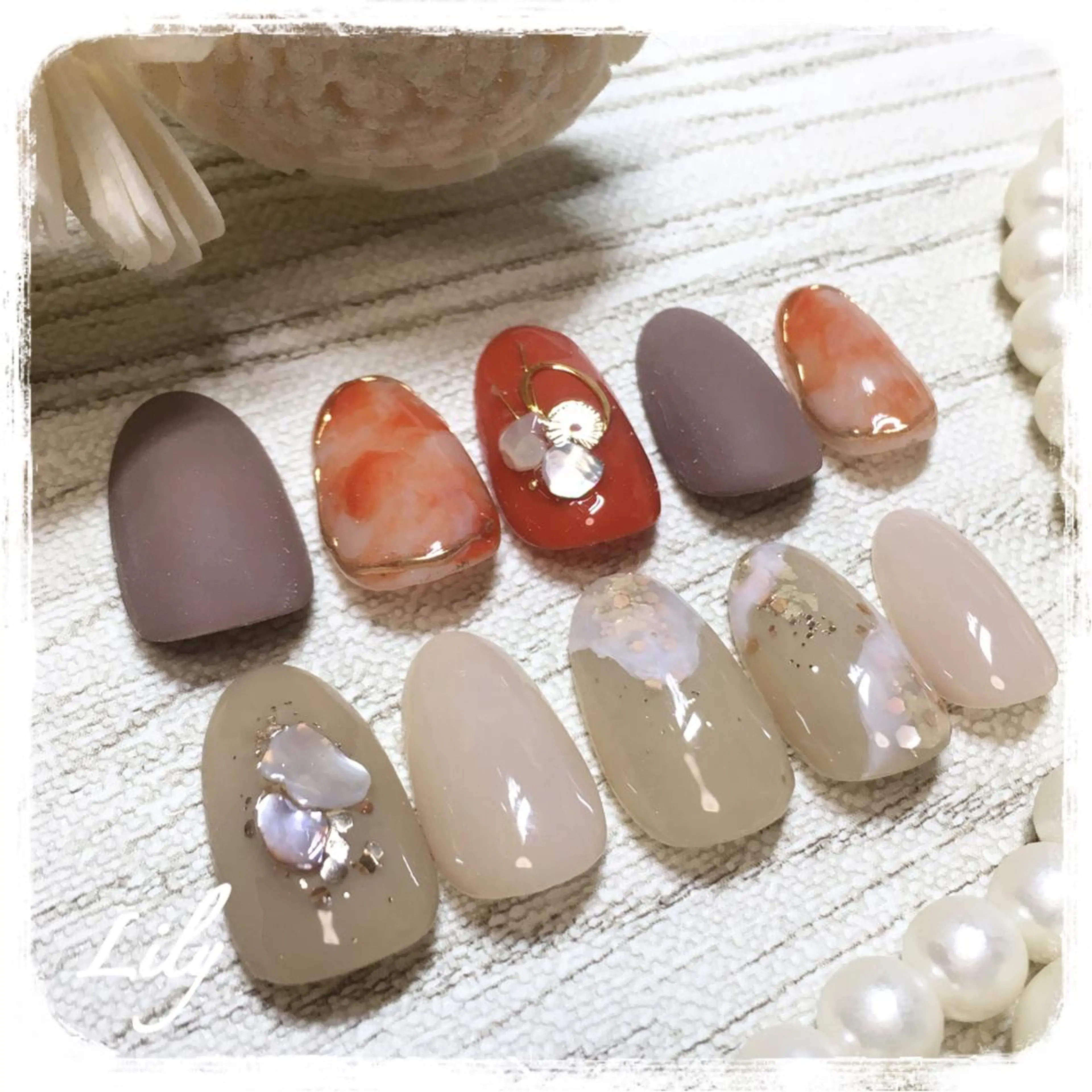 ネイル ハンドネイル Lily*nail 🌻Mii🌻のネイルデザイン