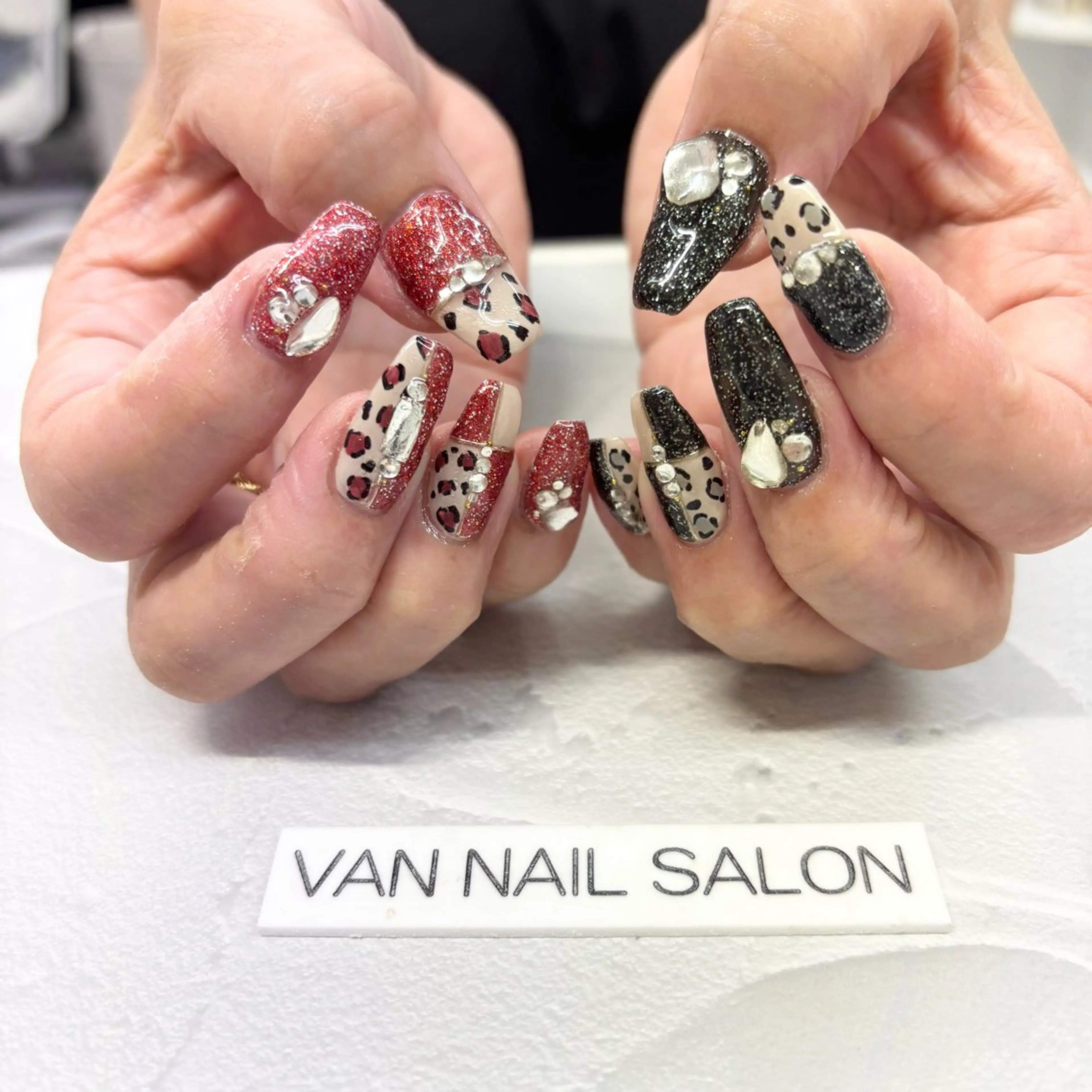 ネイル ハンドネイル VANNAILSALON 本厚木店所属・VANNAIL 本厚木店のネイルデザイン