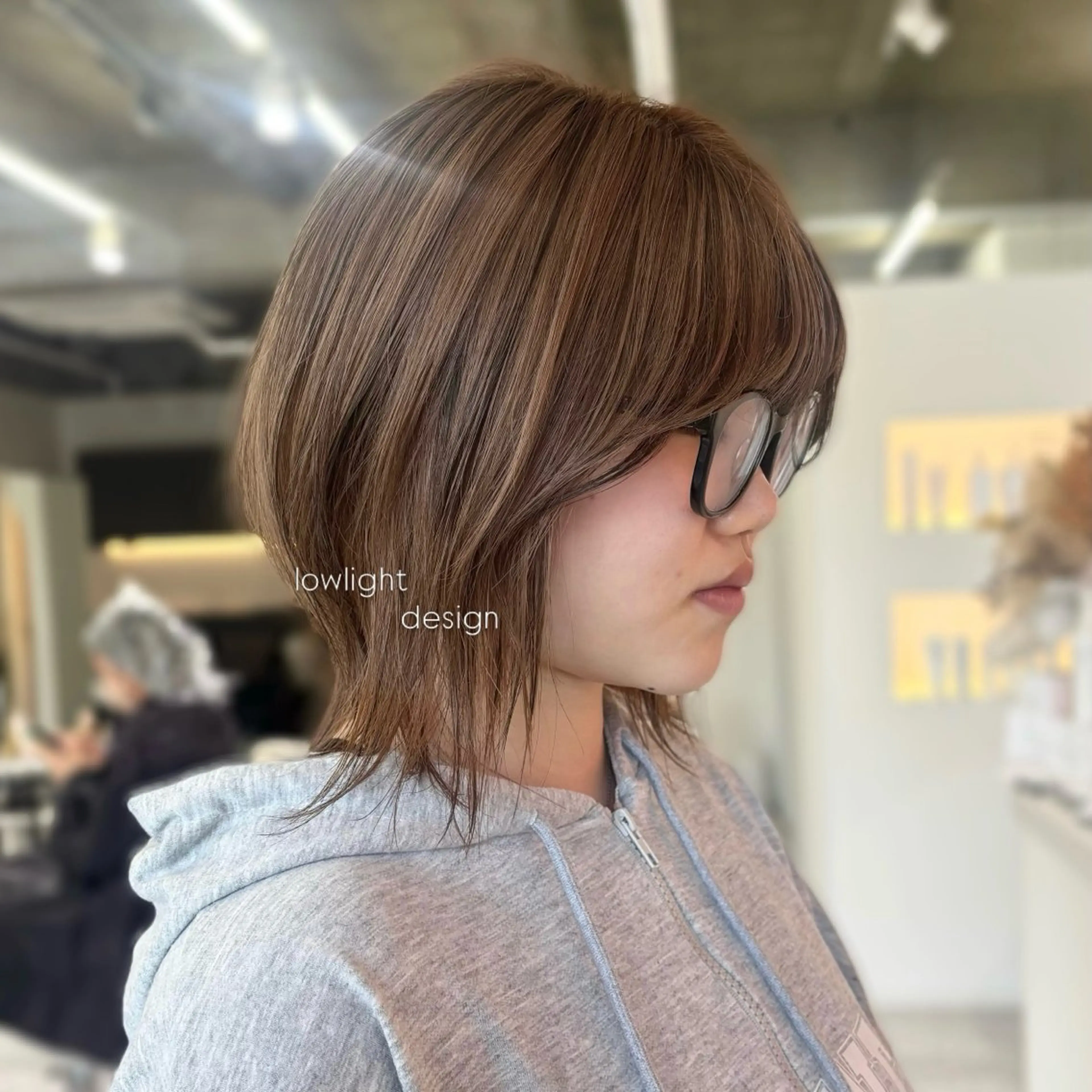 ショート ヘアカラー トリートメント 服部 沙弥佳のヘアスタイル