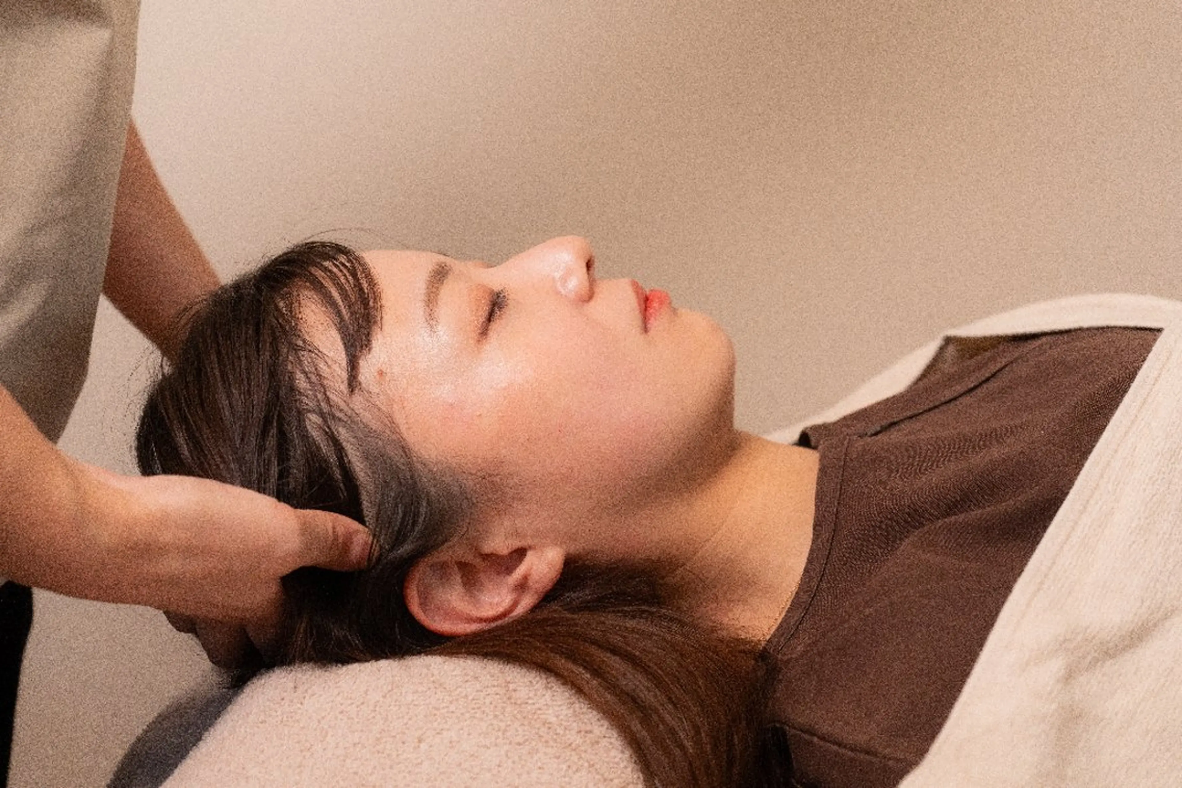 即効⚡小顔美容鍼🪡 むくみたるみ脂肪解消のエステ・リラクイメージ