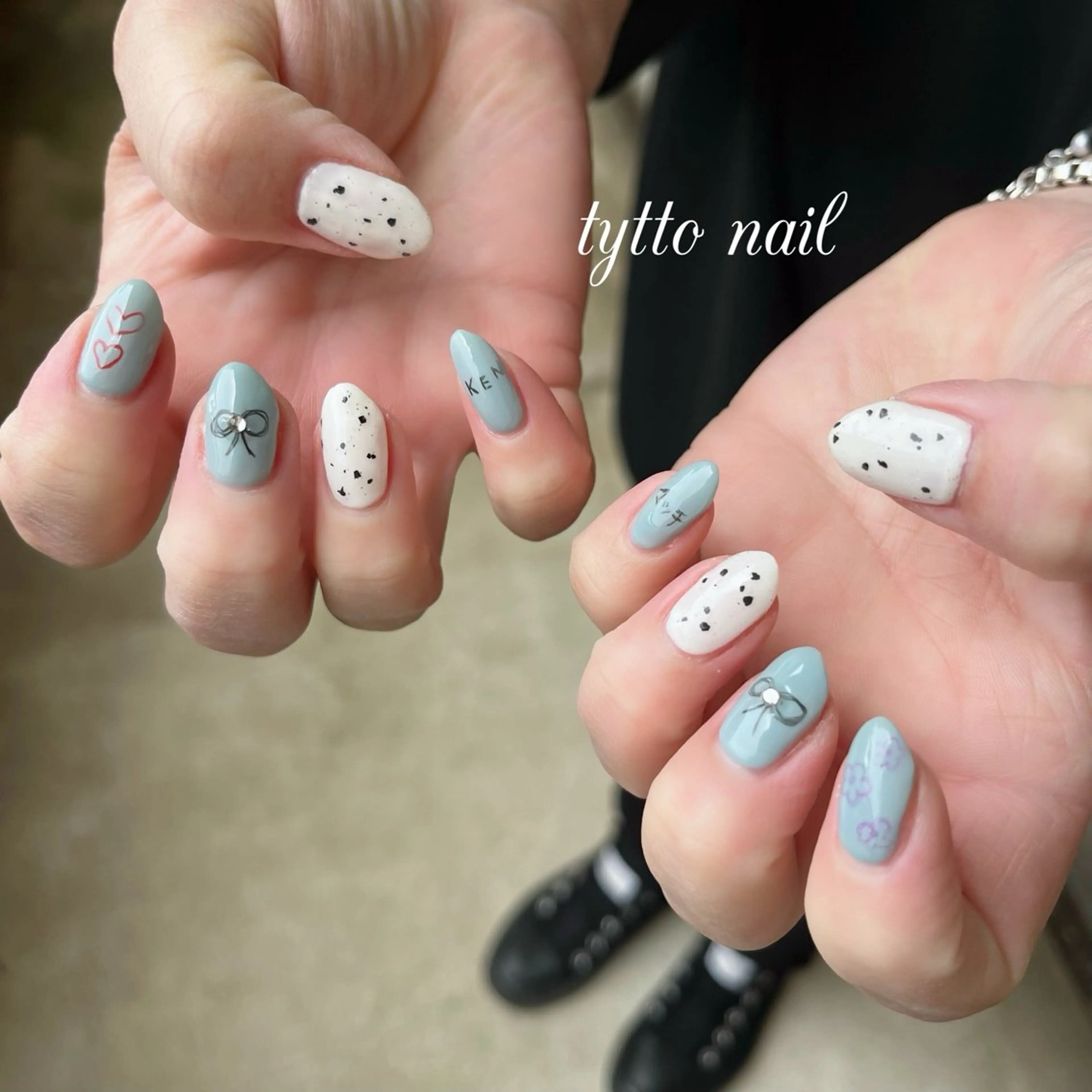 ネイル ブルー ハート オフィスネイル リボン ホワイト ハンドネイル tytto nail ❤︎‪‪eri‪‪のネイルデザイン