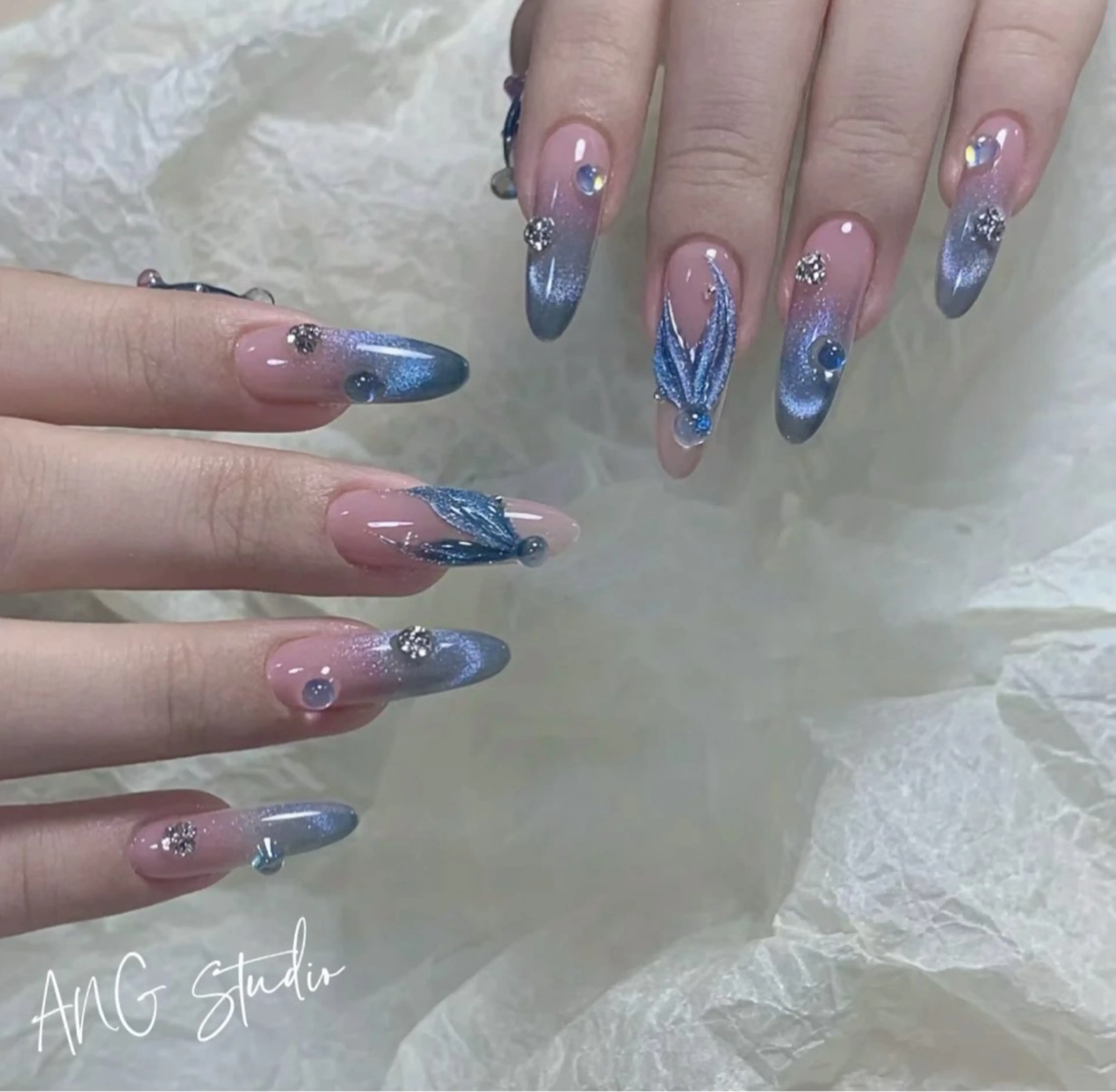 チップ長さだし＋持ち込みデザインやり放題「初回ソフトジェルオフ無料」の写真