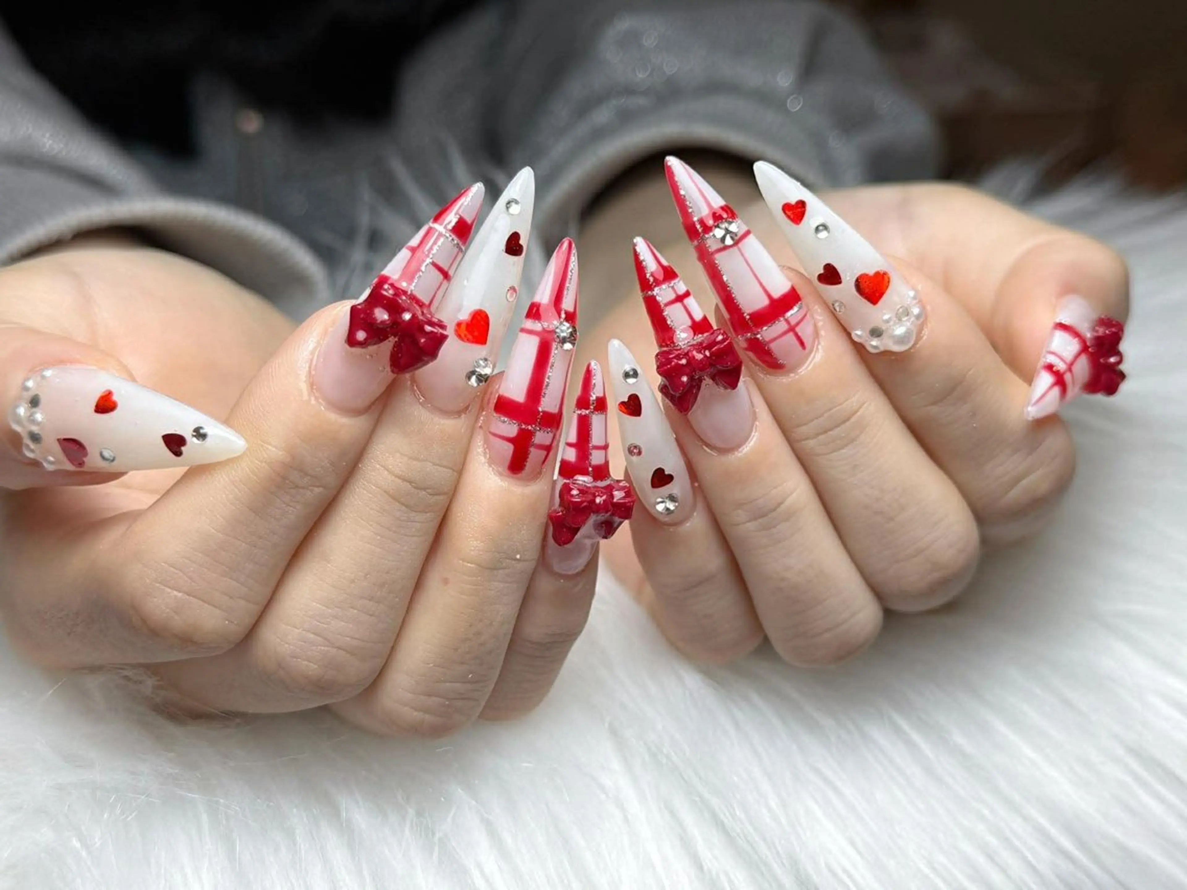 ネイル フレンチネイル ジェルネイル ガーリー 韓国ネイル ロングネイル ハンドネイル NieNail Nezukoのネイルデザイン