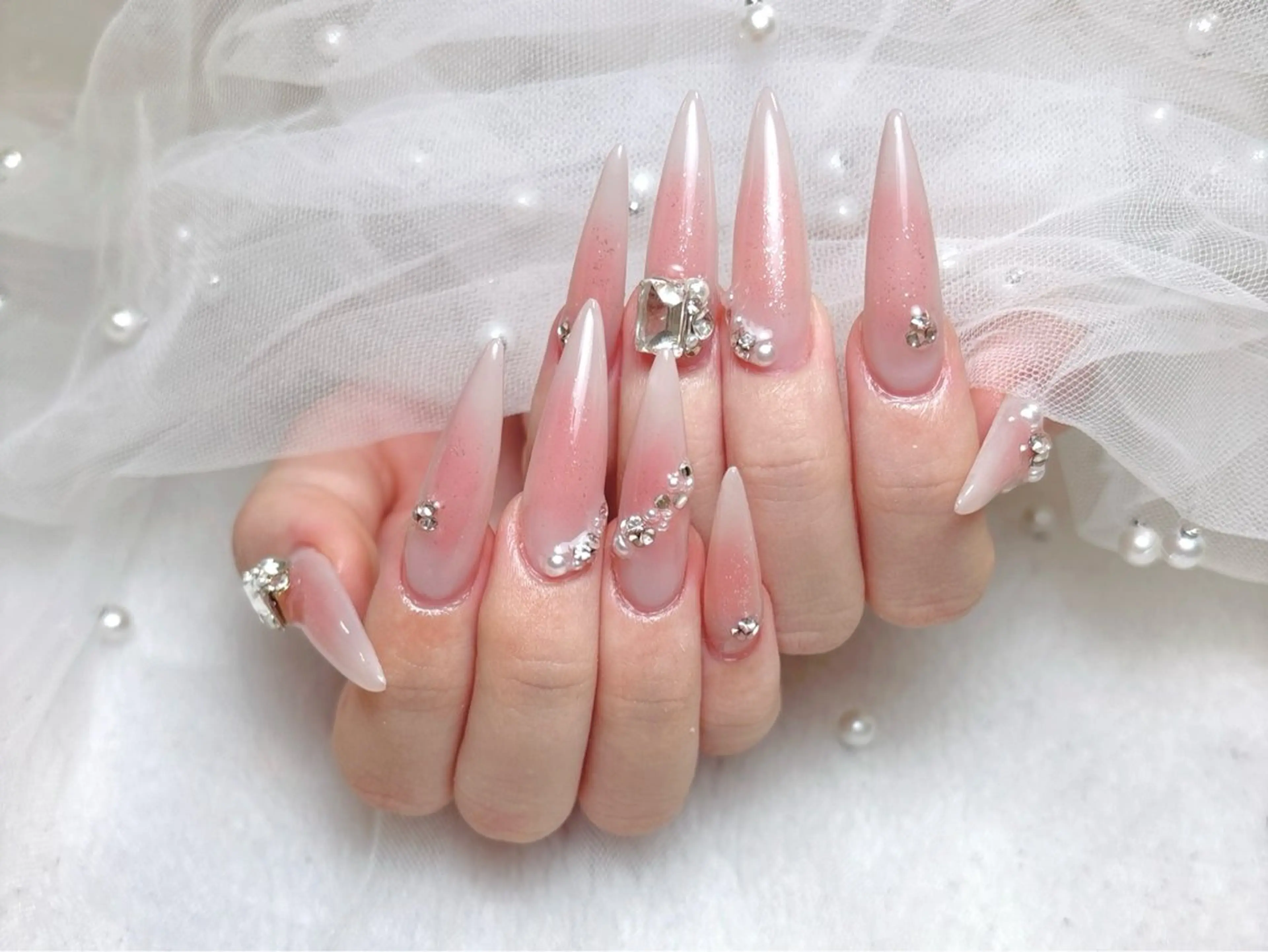 ネイル ハンドネイル ハンドケア R1🎀Nail💕 池袋東口店のネイルデザイン