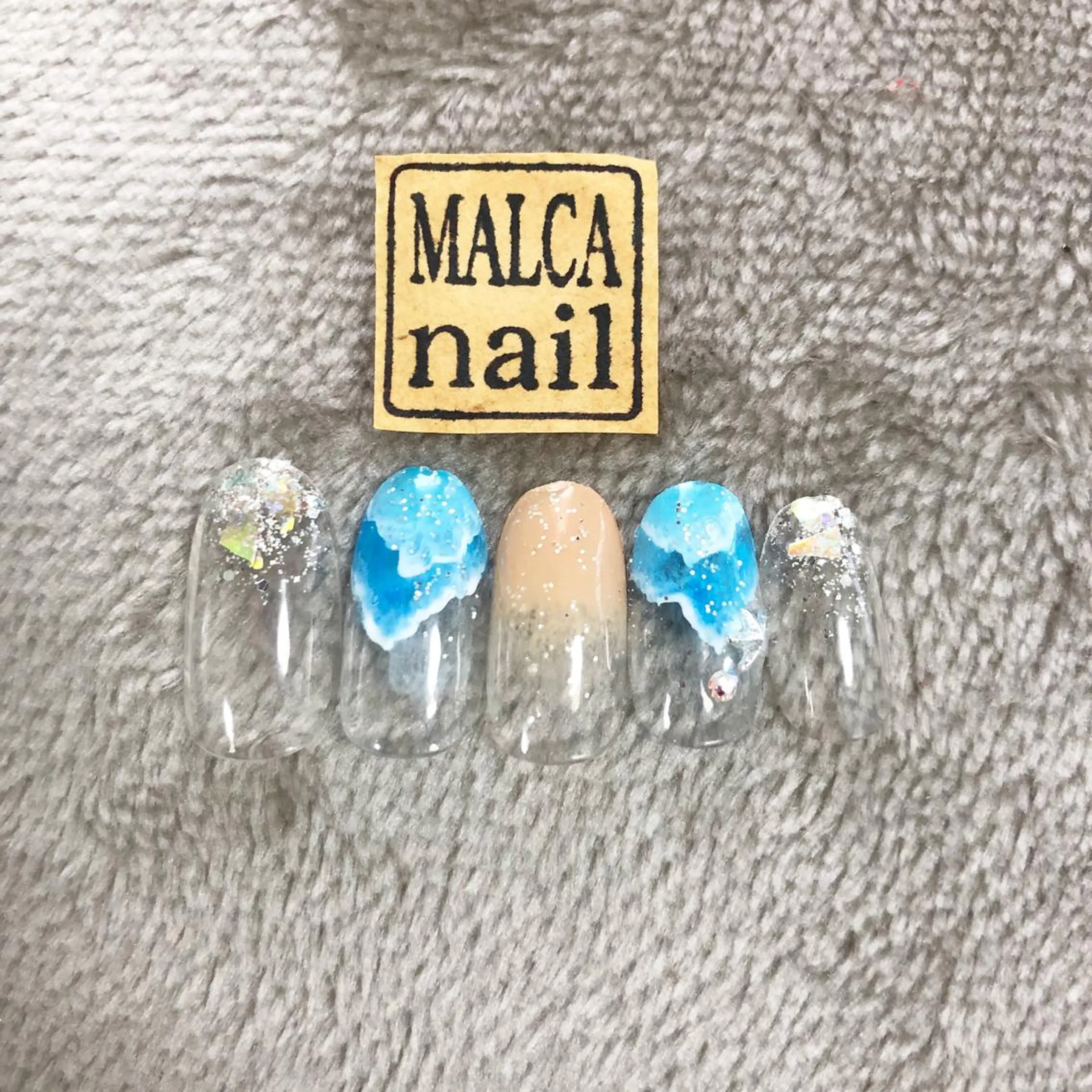 ショート カラー パーマ ヘアアレンジ キッズ ネイル マツエク・マツパ ハンドネイル MALCAnail(マルカネイル)所属・荒木 莉奈のネイルデザイン