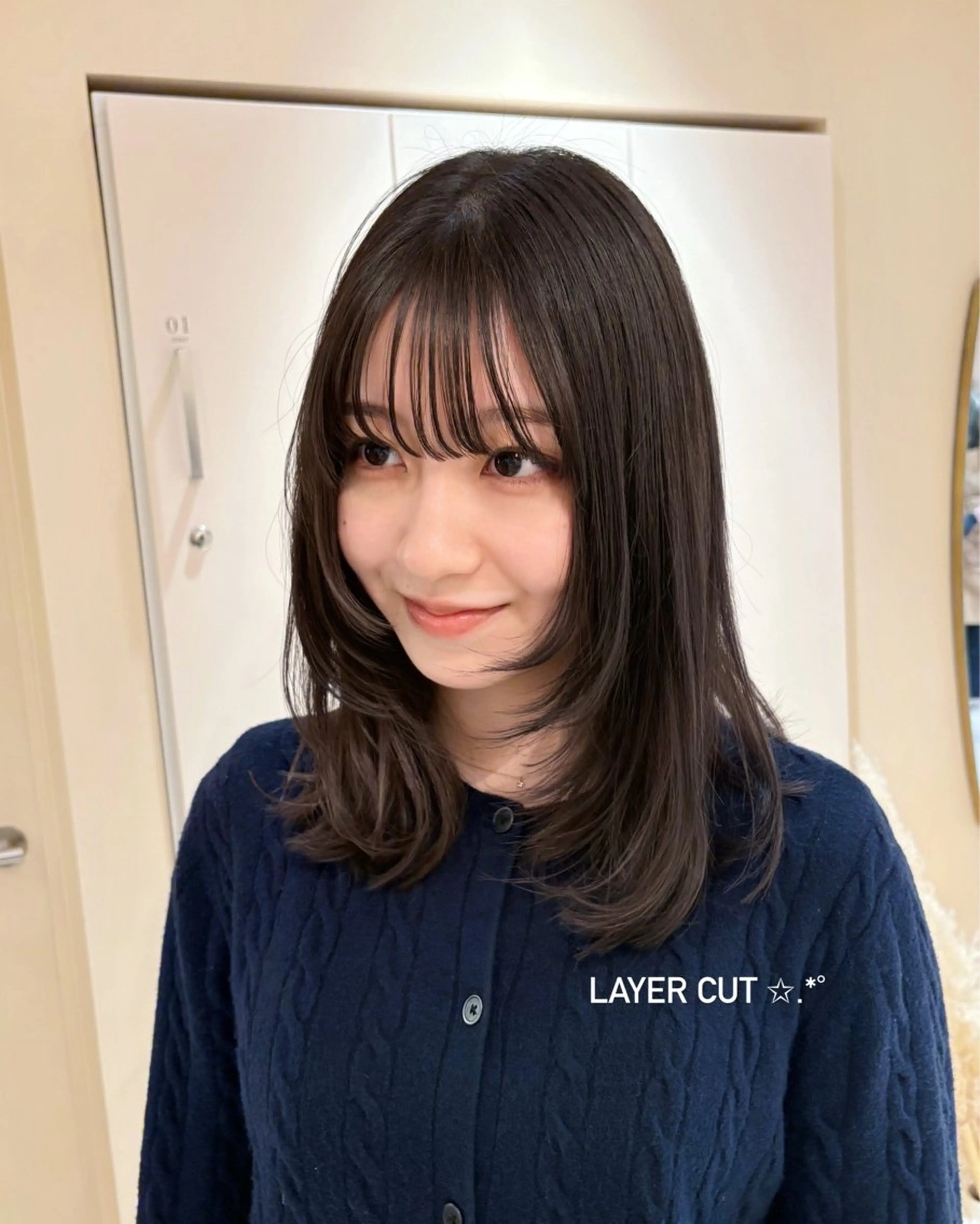 ミディアム カラー coyumi / 𝘦 𝘮 𝘶のヘアスタイル