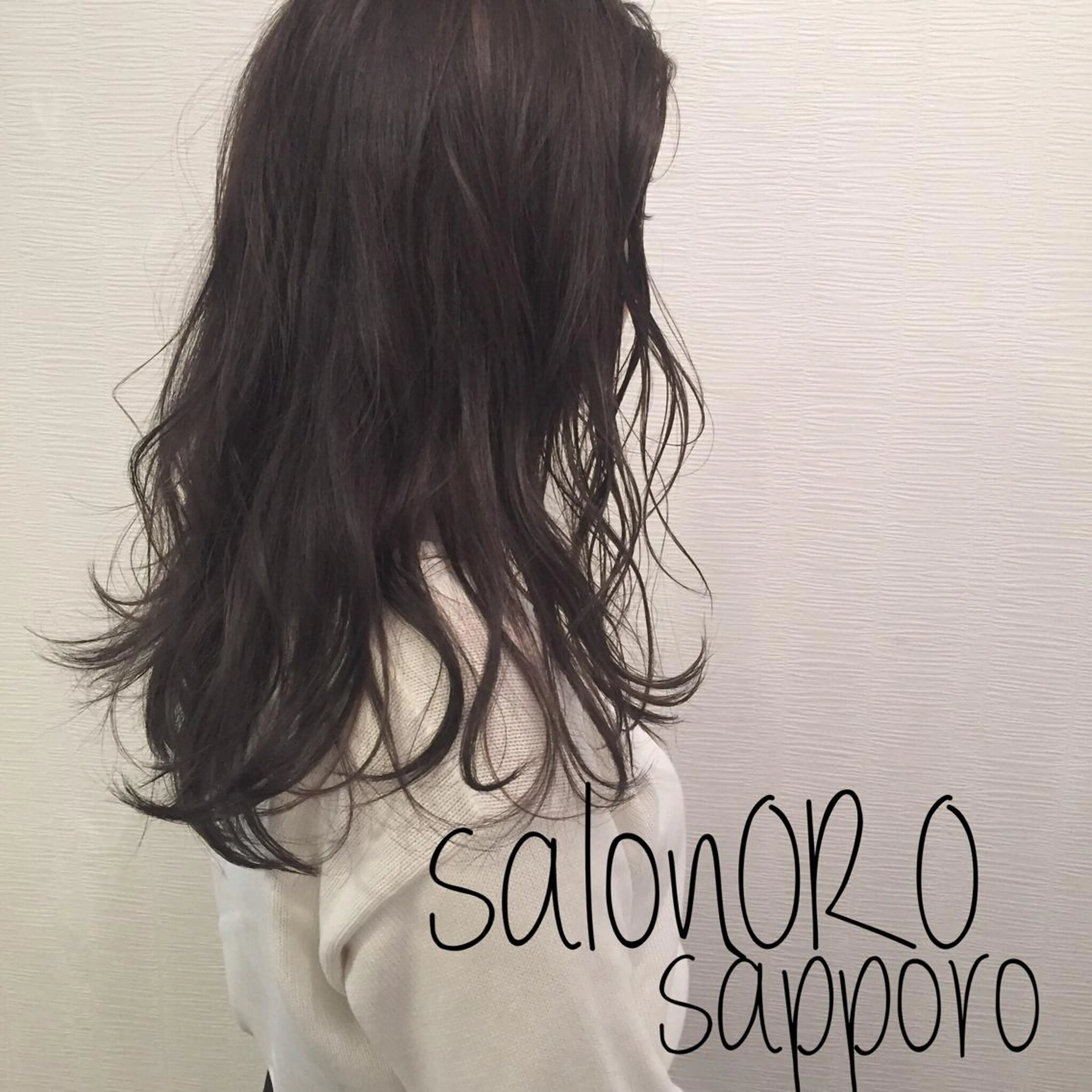 ロング カラー ブリーチ グレージュ ハイライトカラー ブリーチなしカラー オレンジ カット ヘアカラー トリートメント toiro by lien hair atelier所属・池田 真由美のヘアスタイル