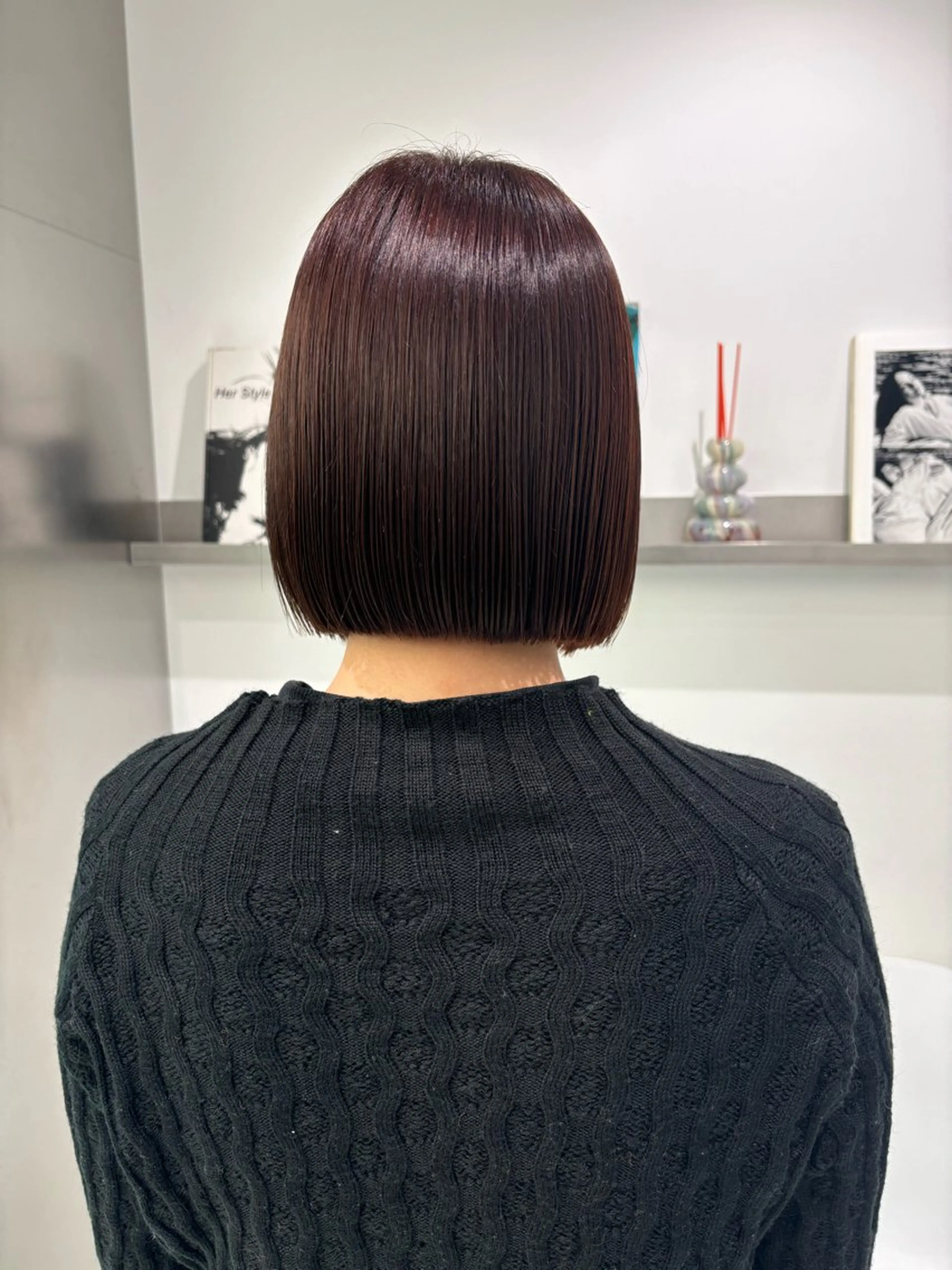ショート ボブ カット Risa／盛れる レイヤー／艶カラーのヘアスタイル