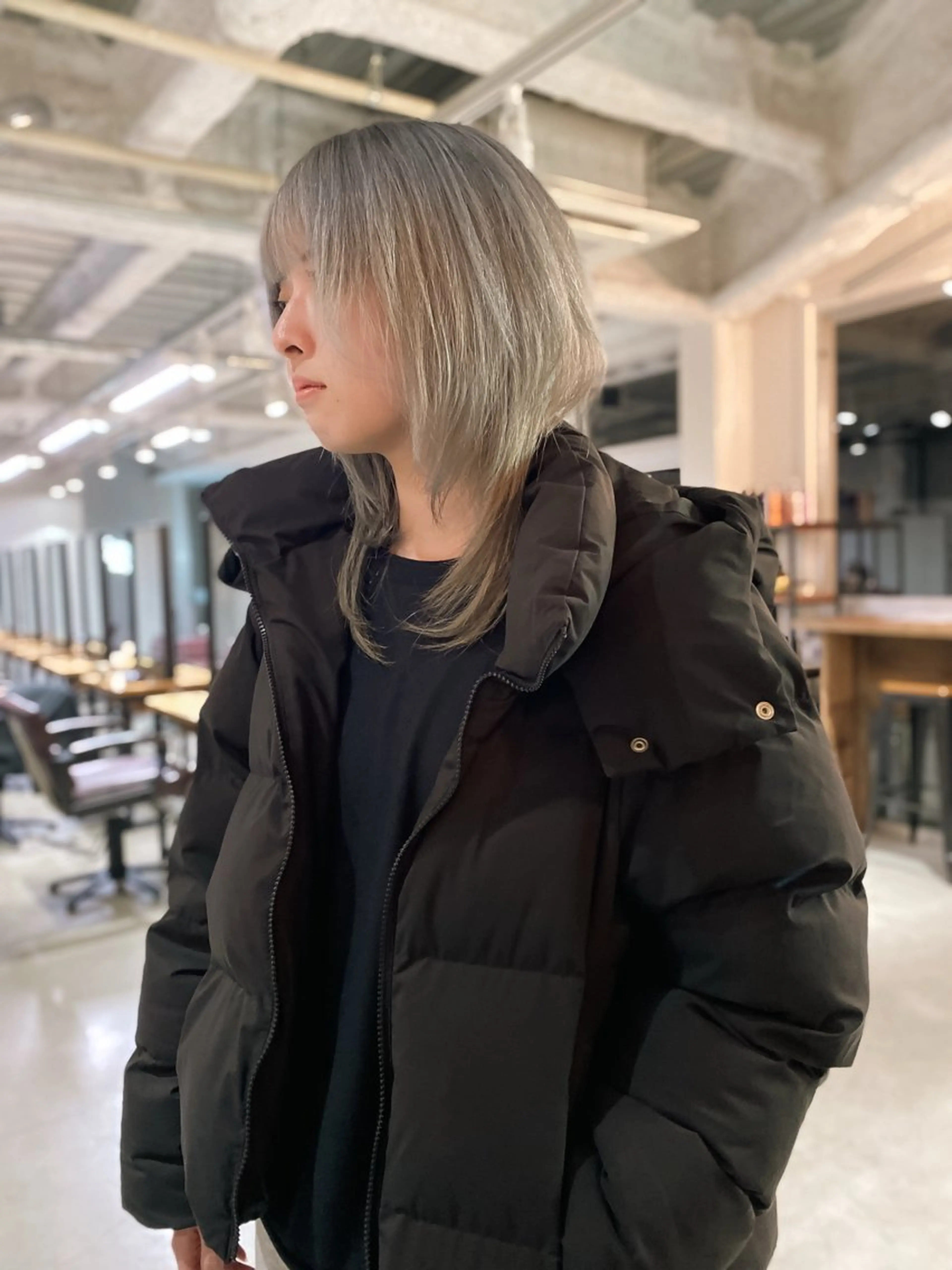 セミロング カラー KOOKI スティードトーキョーのヘアスタイル