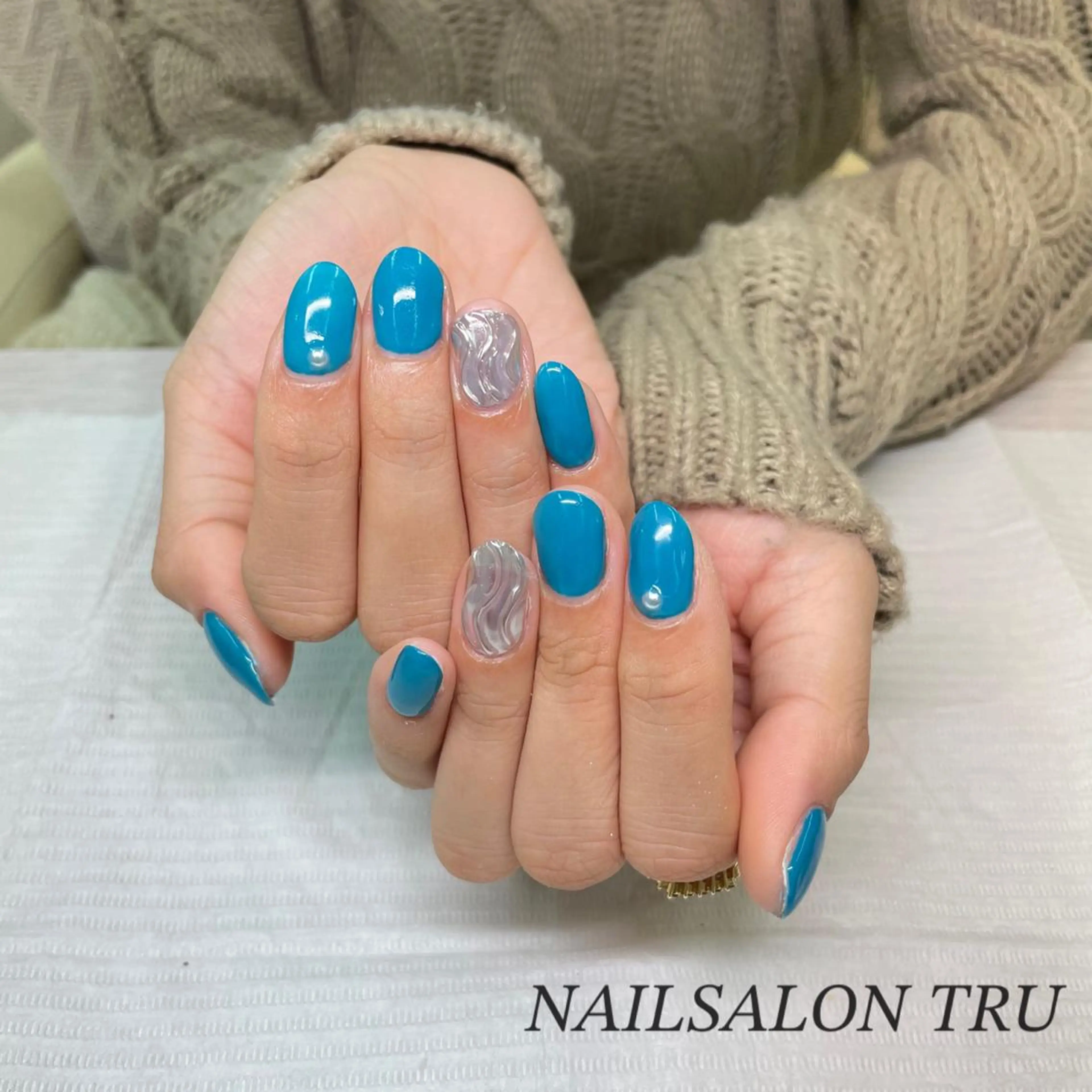 ネイル 𝐼𝑁𝑂𝑈𝐸 𝑀𝐼𝐴のネイルデザイン