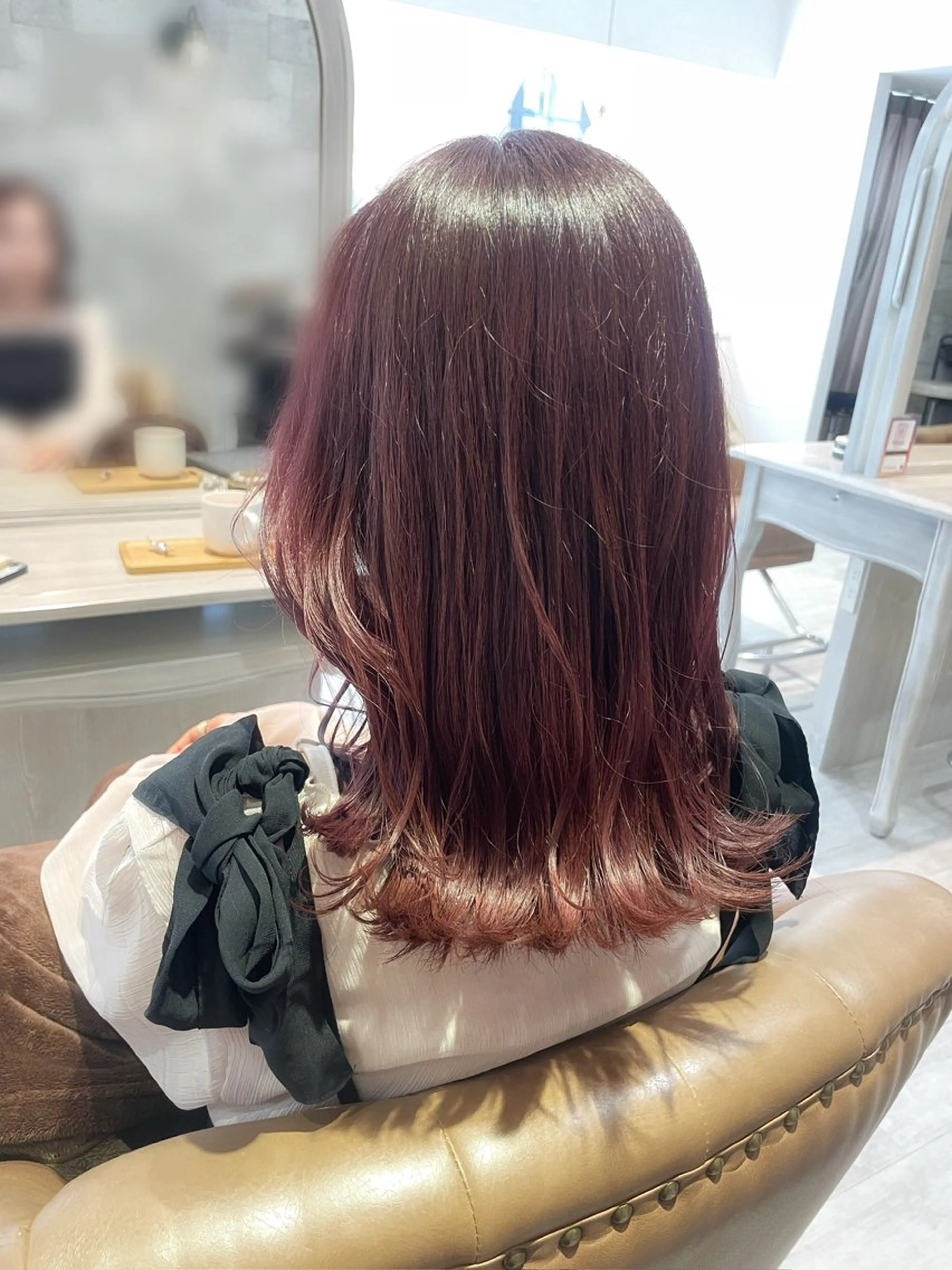 ミディアム カット ヘアカラー トリートメント 菅野 凪紗のヘアスタイル