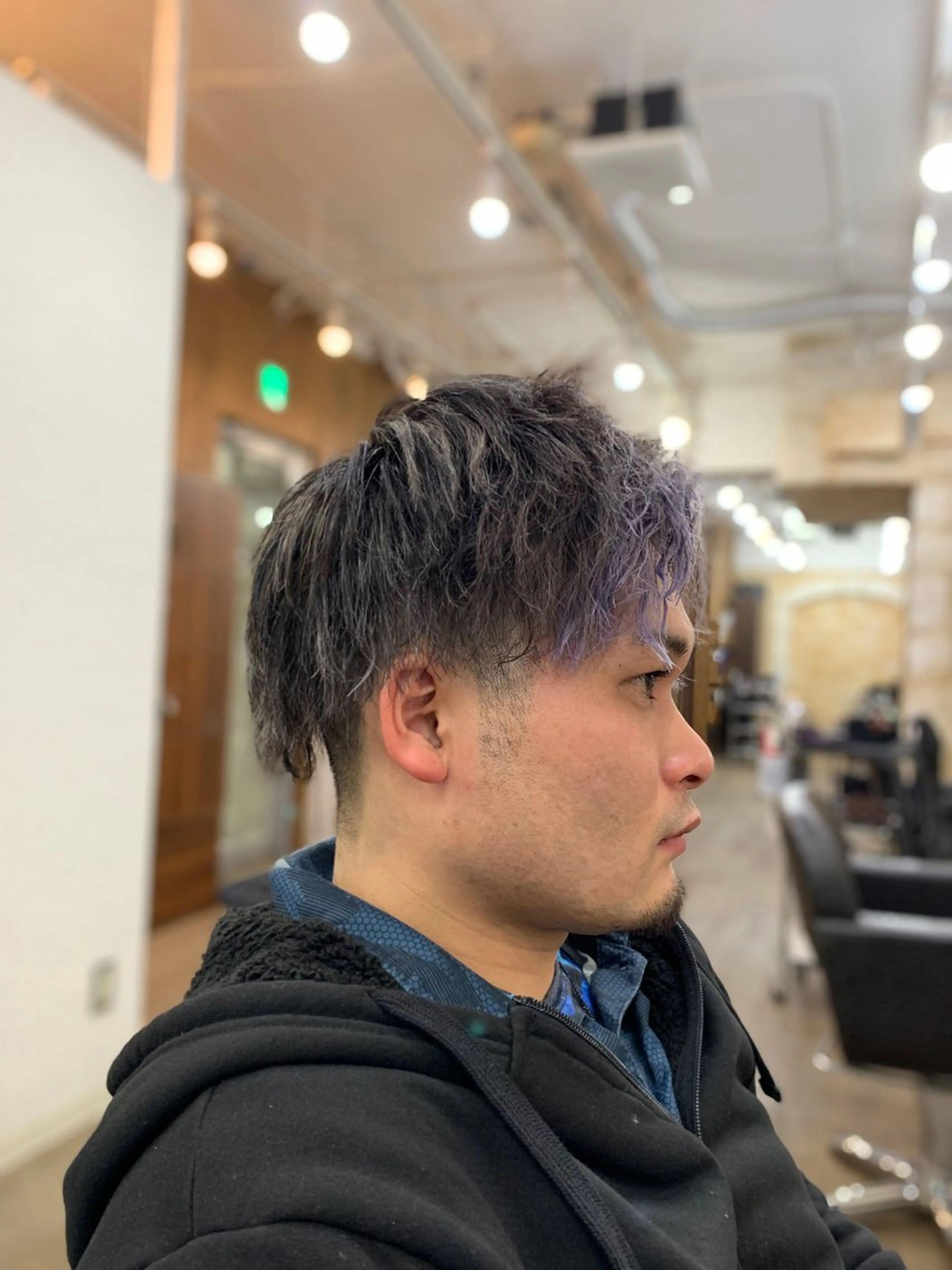 ショート カラー パーマ メンズ チバ ヒロトのヘアスタイル