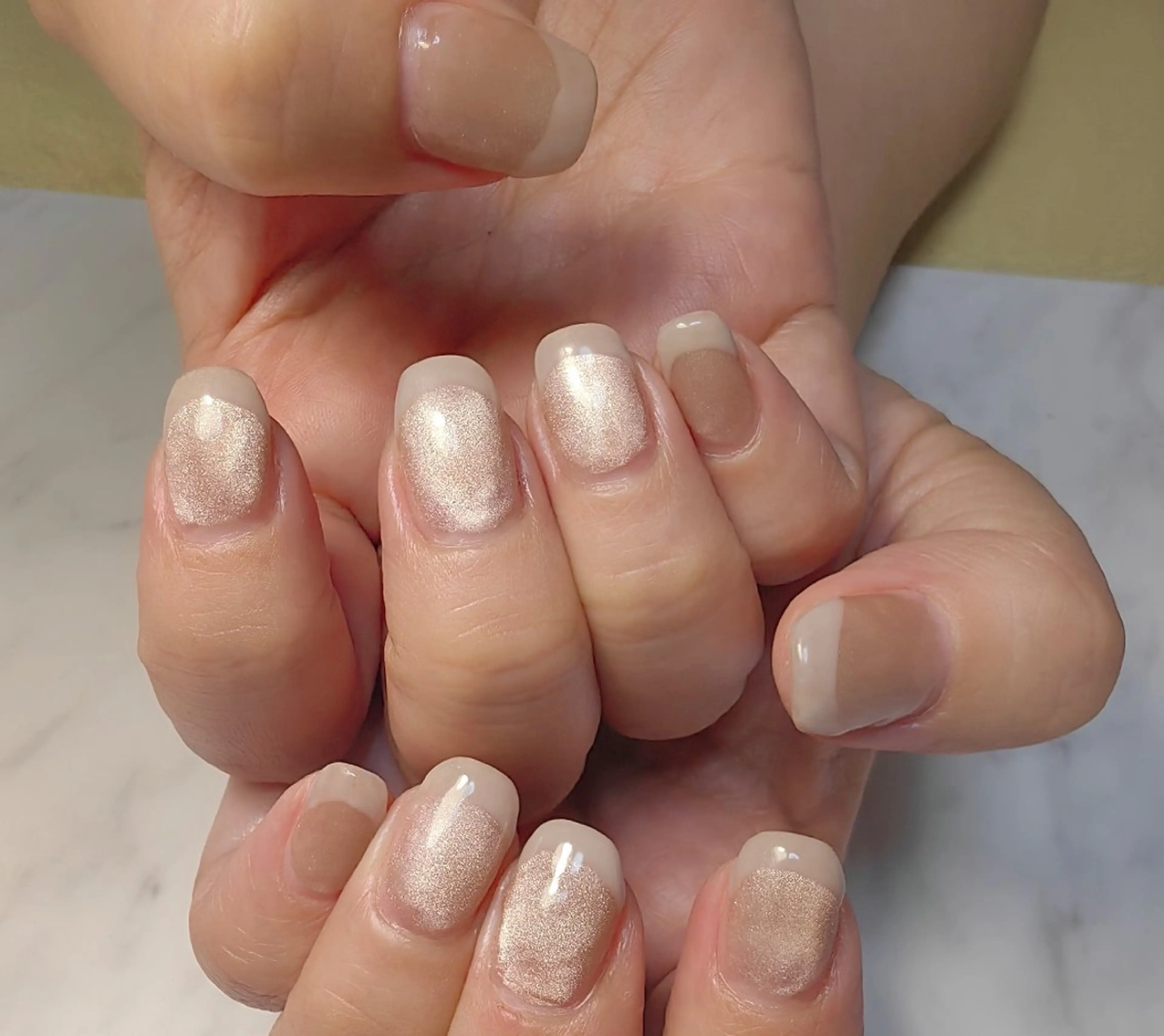 ネイル フレンチネイル ハンドネイル reve あやののネイルデザイン