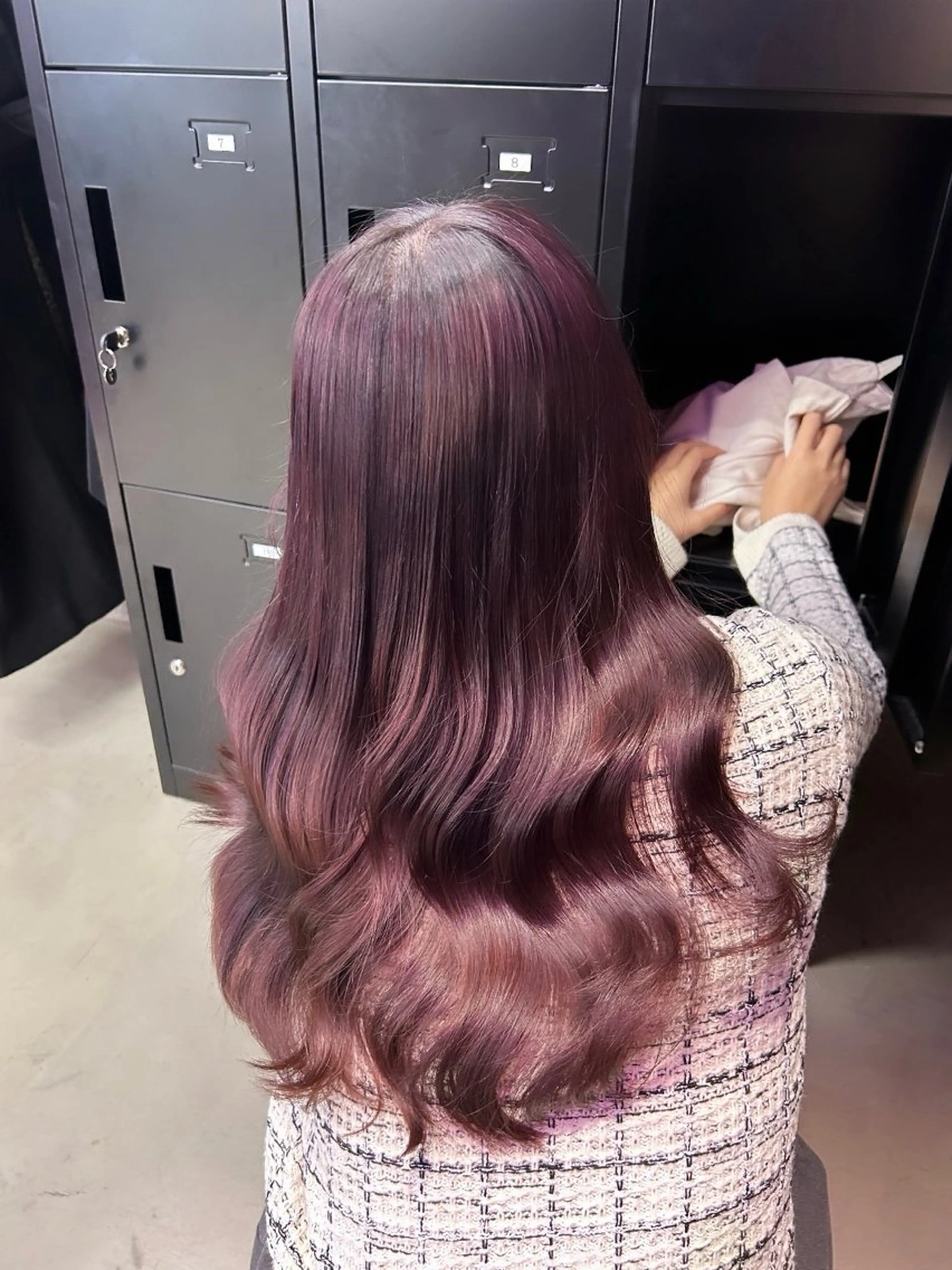 ロング カラー ベージュカラー 黒髪 ブリーチ ブラウンカラー ブラウンベージュ ヘアカラー トリートメント 渋谷/原宿♡PELE 縮毛矯正/ストレートのヘアスタイル