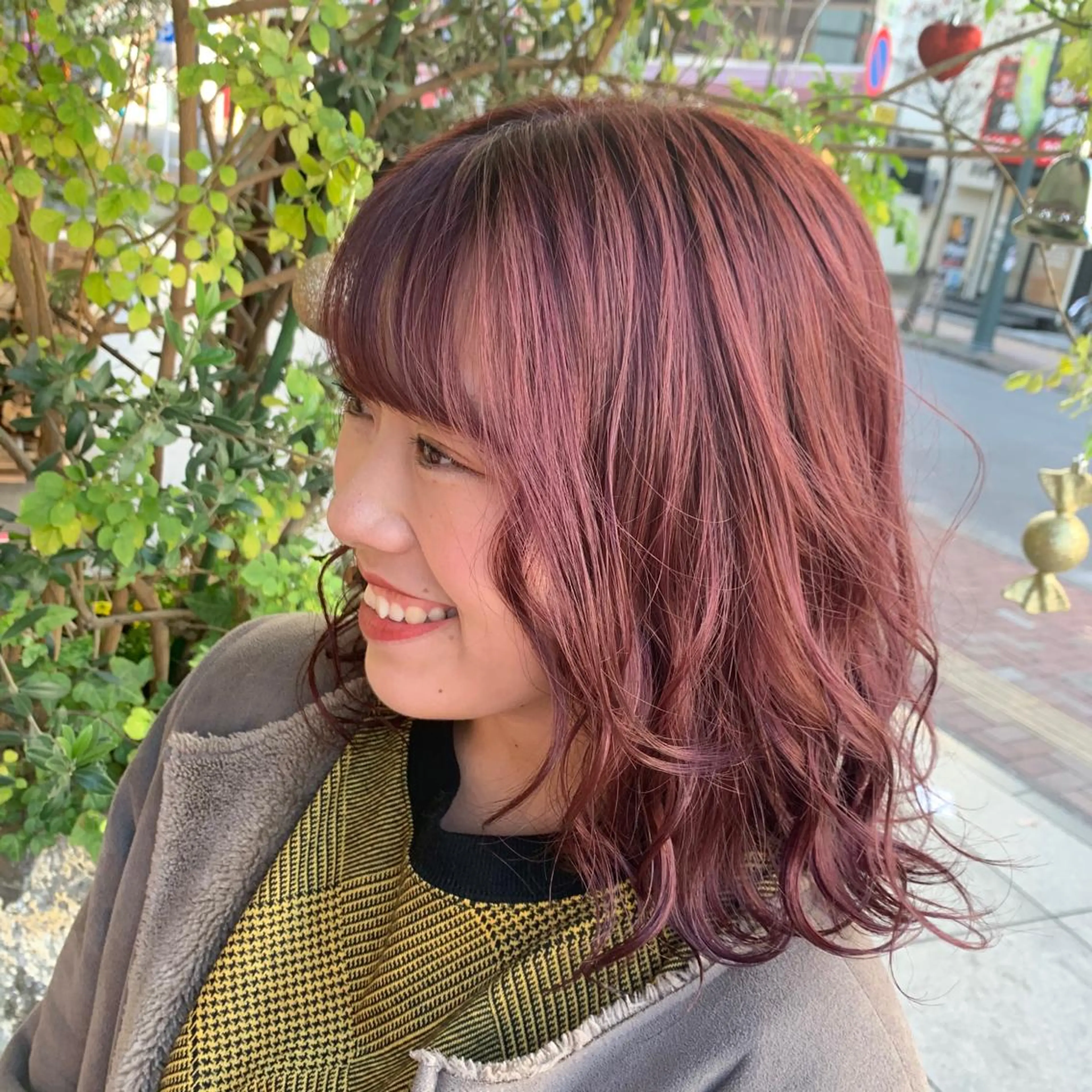 カラー ボルドーカラー ラベンダーカラー メンズ指名no'1 佐藤　亘のヘアスタイル