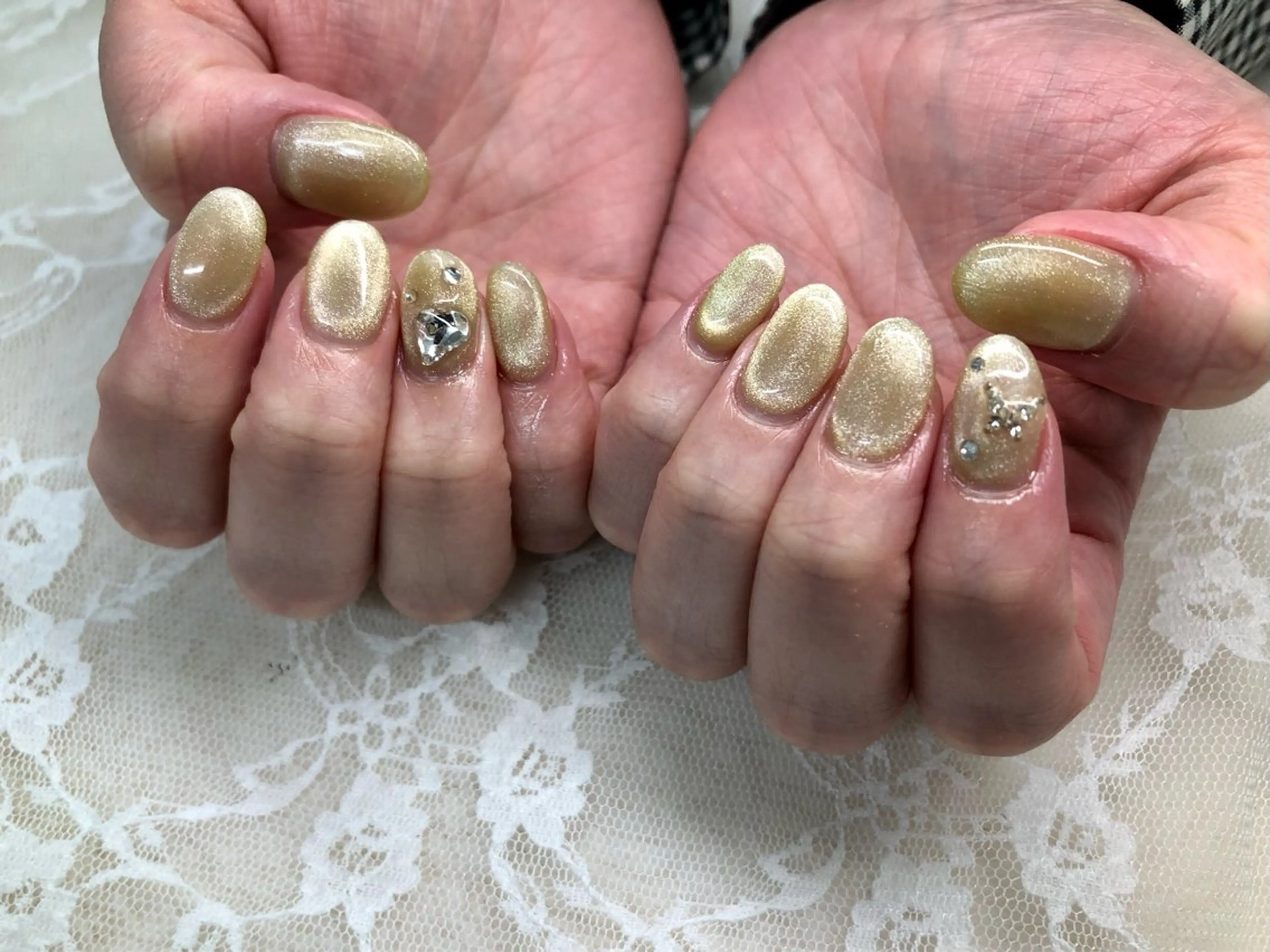 ネイル マグネットネイル 春ネイル Epokku ネイルサロンのネイルデザイン