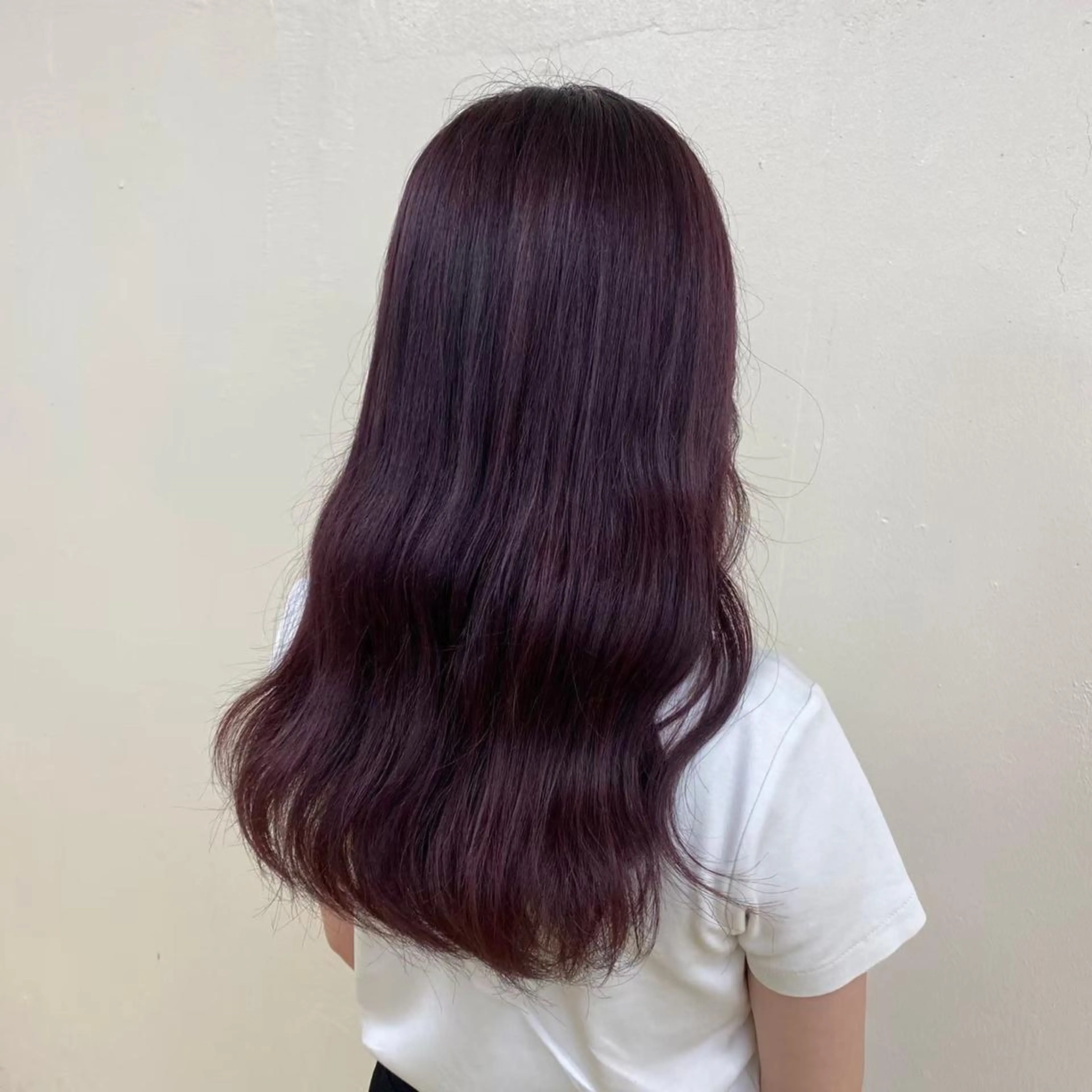 ロング カラー アッシュ ベージュカラー 黒髪 ブリーチ ブラウンカラー MEI🎀垢抜けカラ ー🎀韓国styleのヘアスタイル