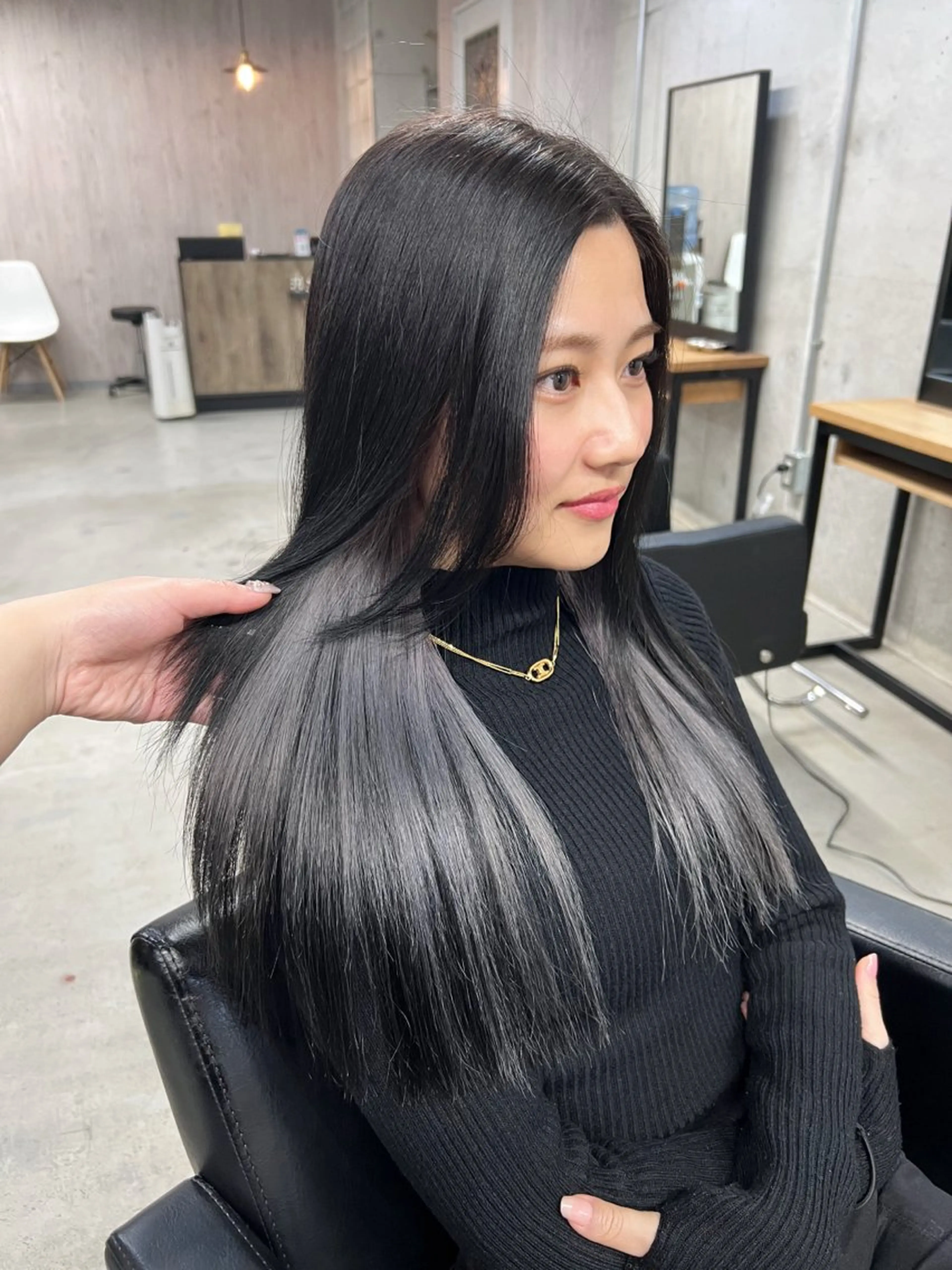 ロング ヘアカラー lafit kaede/韓国ヘアのヘアスタイル