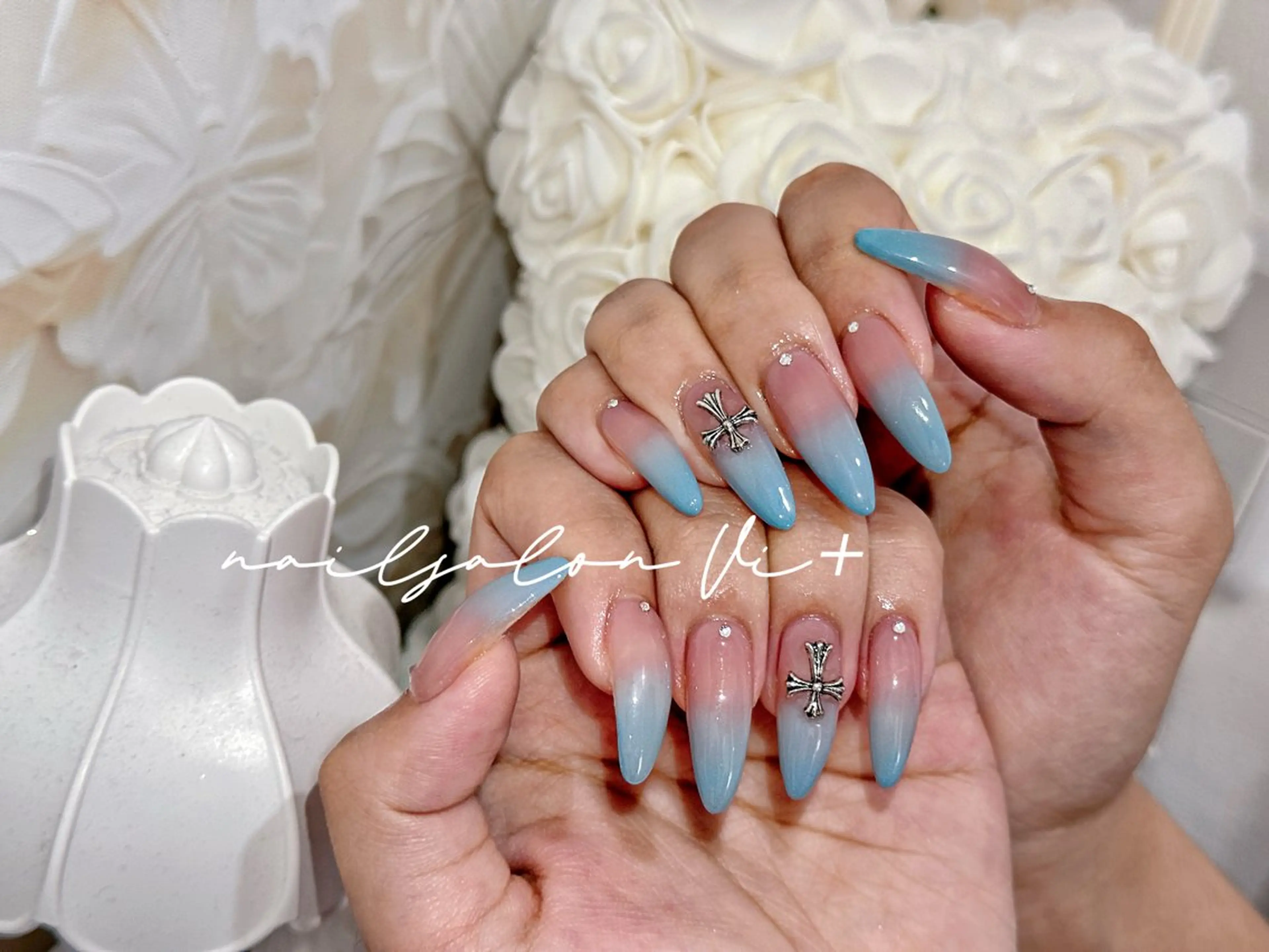 ネイル ハンドネイル ✨Nailsalon Vi+✨のネイルデザイン