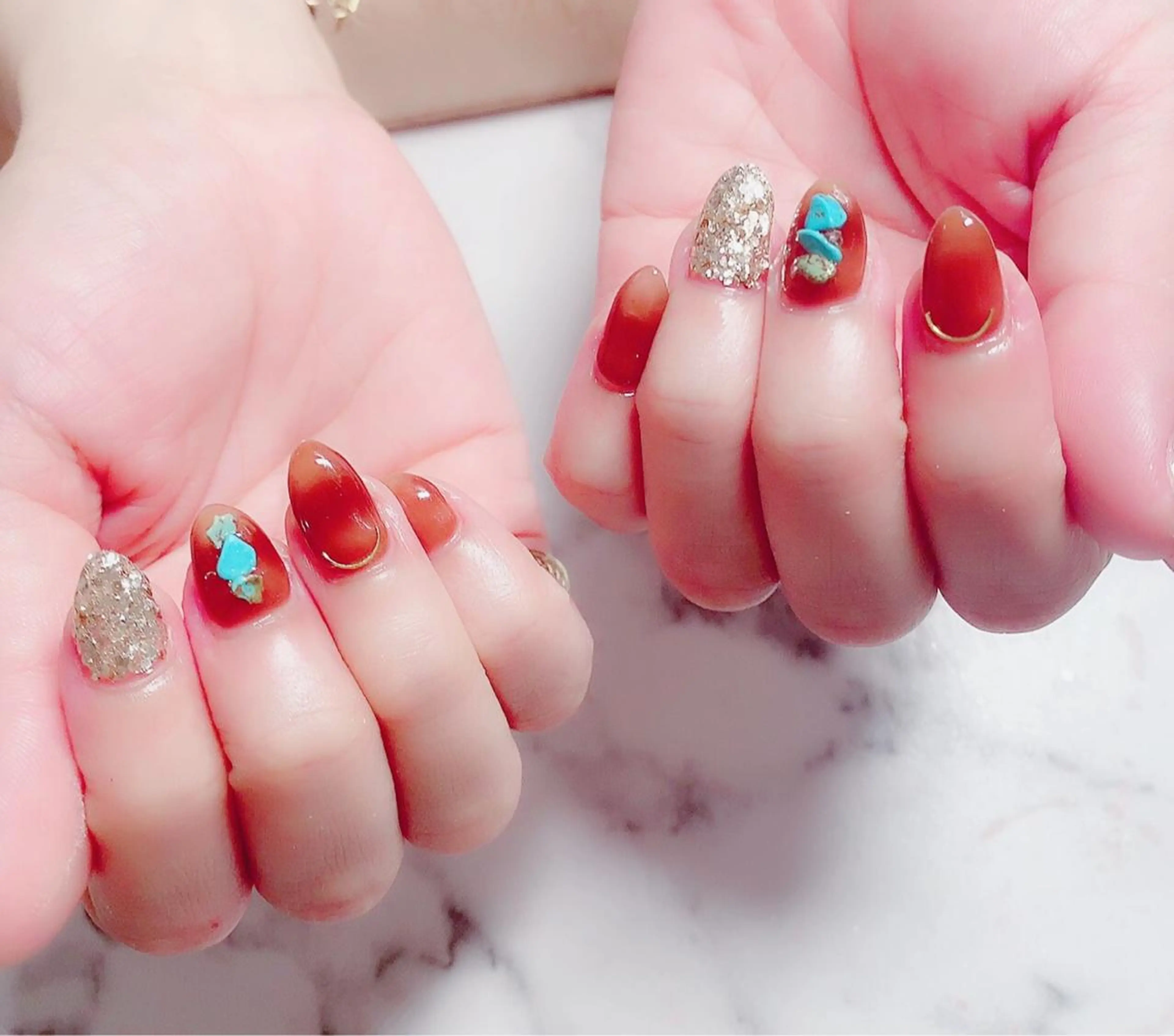 ネイル ハンドネイル マジック ミラーのネイルデザイン