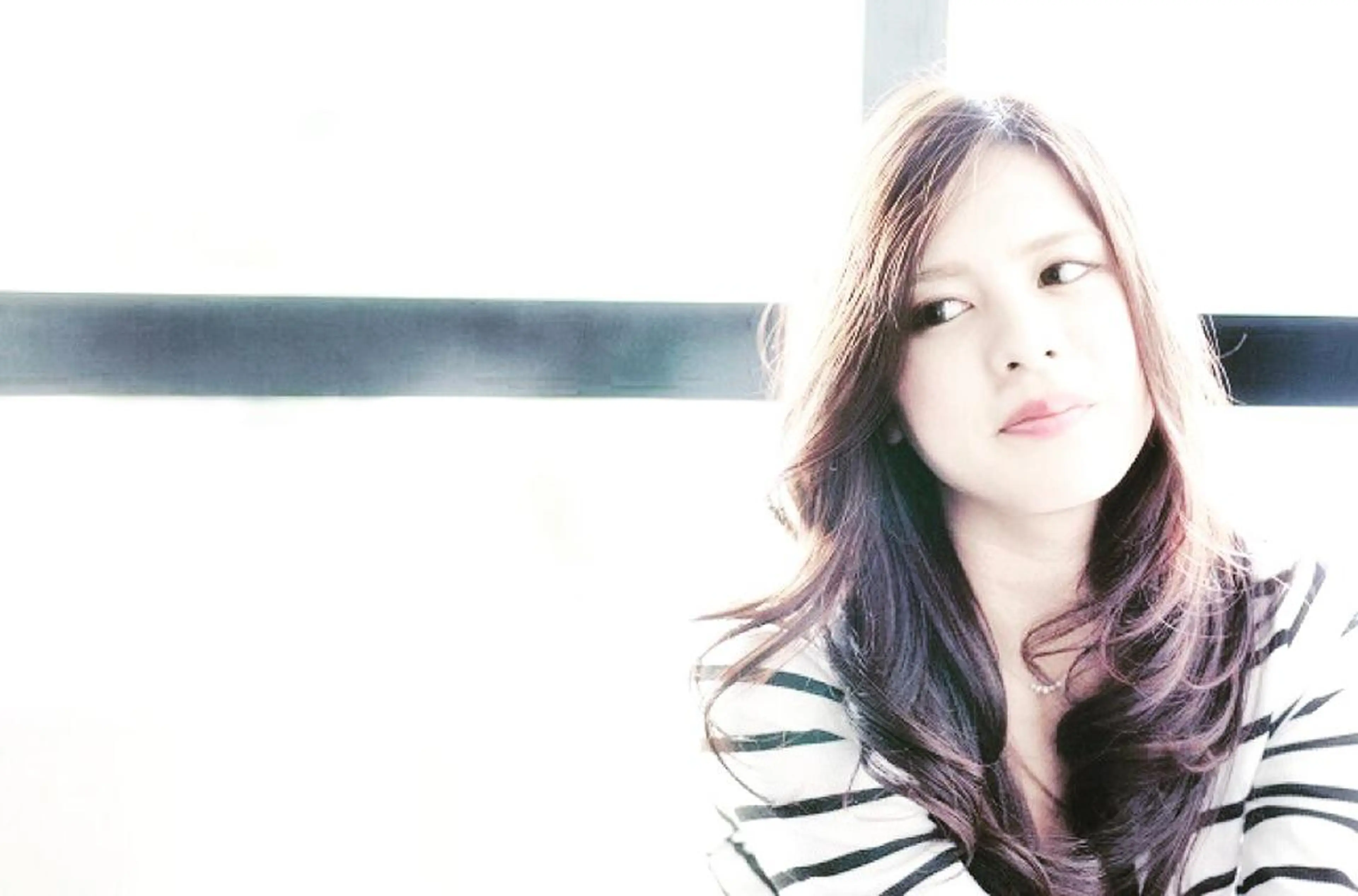 セミロング ハイライト 城間 翔太のヘアスタイル