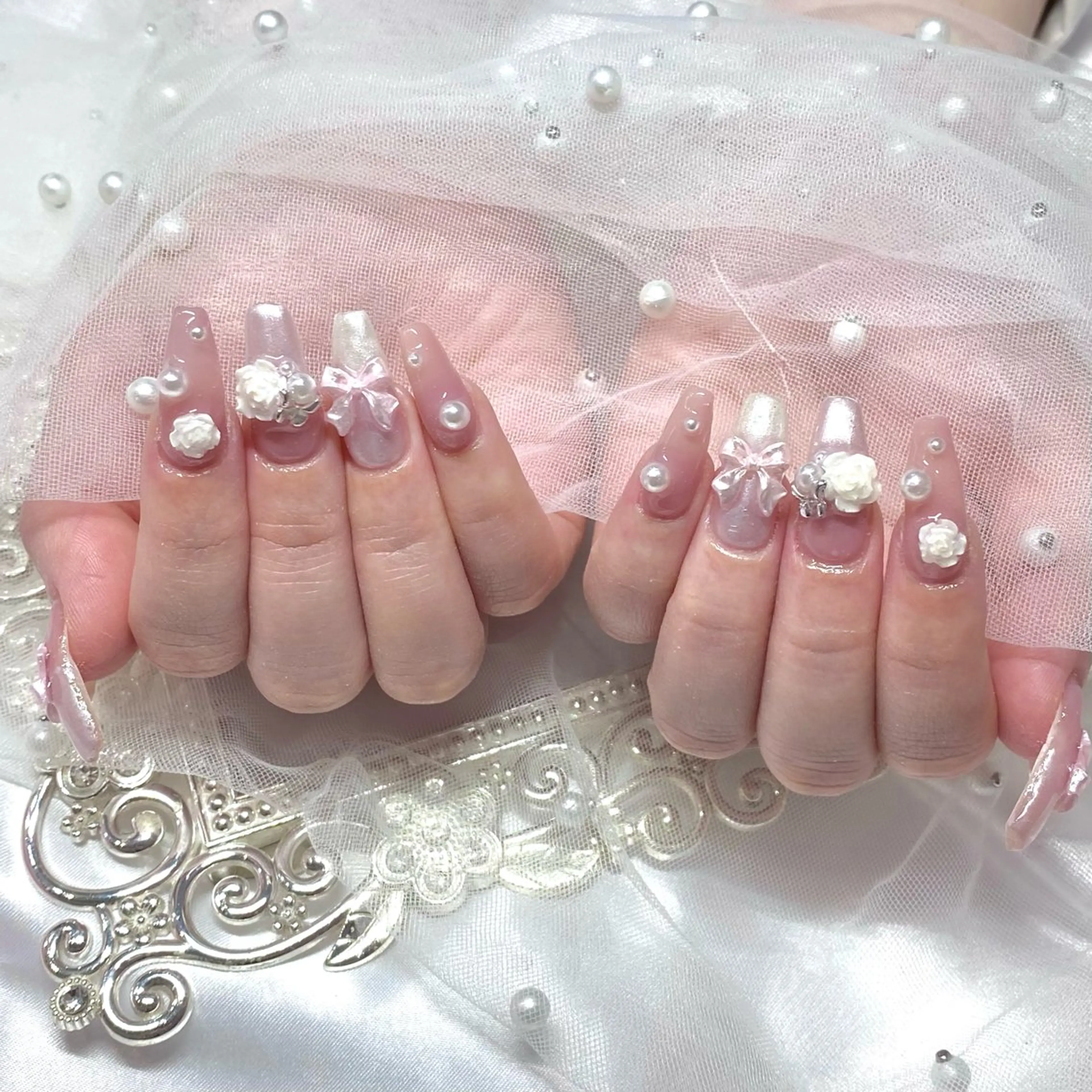ネイル ハンドネイル Yveil 心斎橋店 hirokoのネイルデザイン