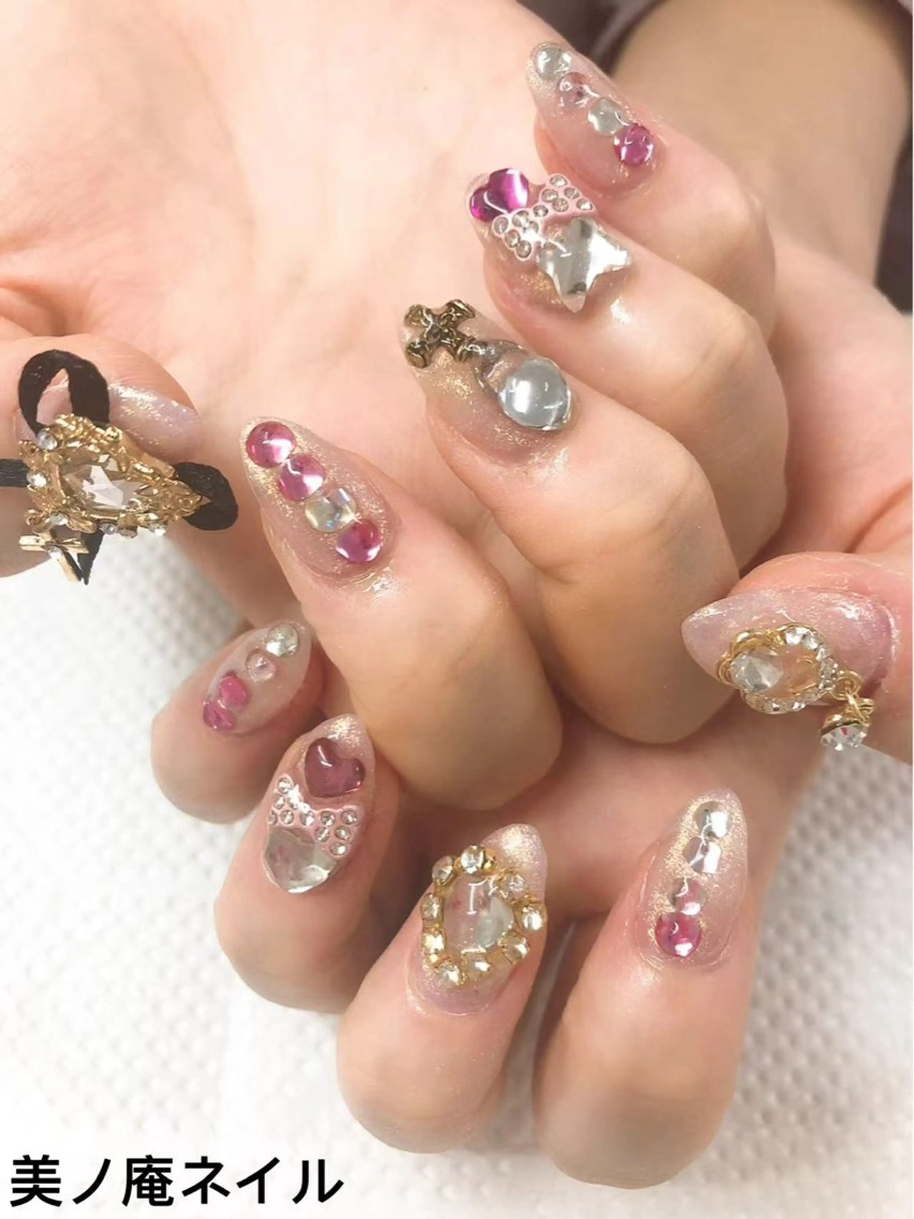 オフなし★ミニモ限定価格★120分アートやり放題•ストーン、パーツ付け放題【画像持ち込みOK】の写真