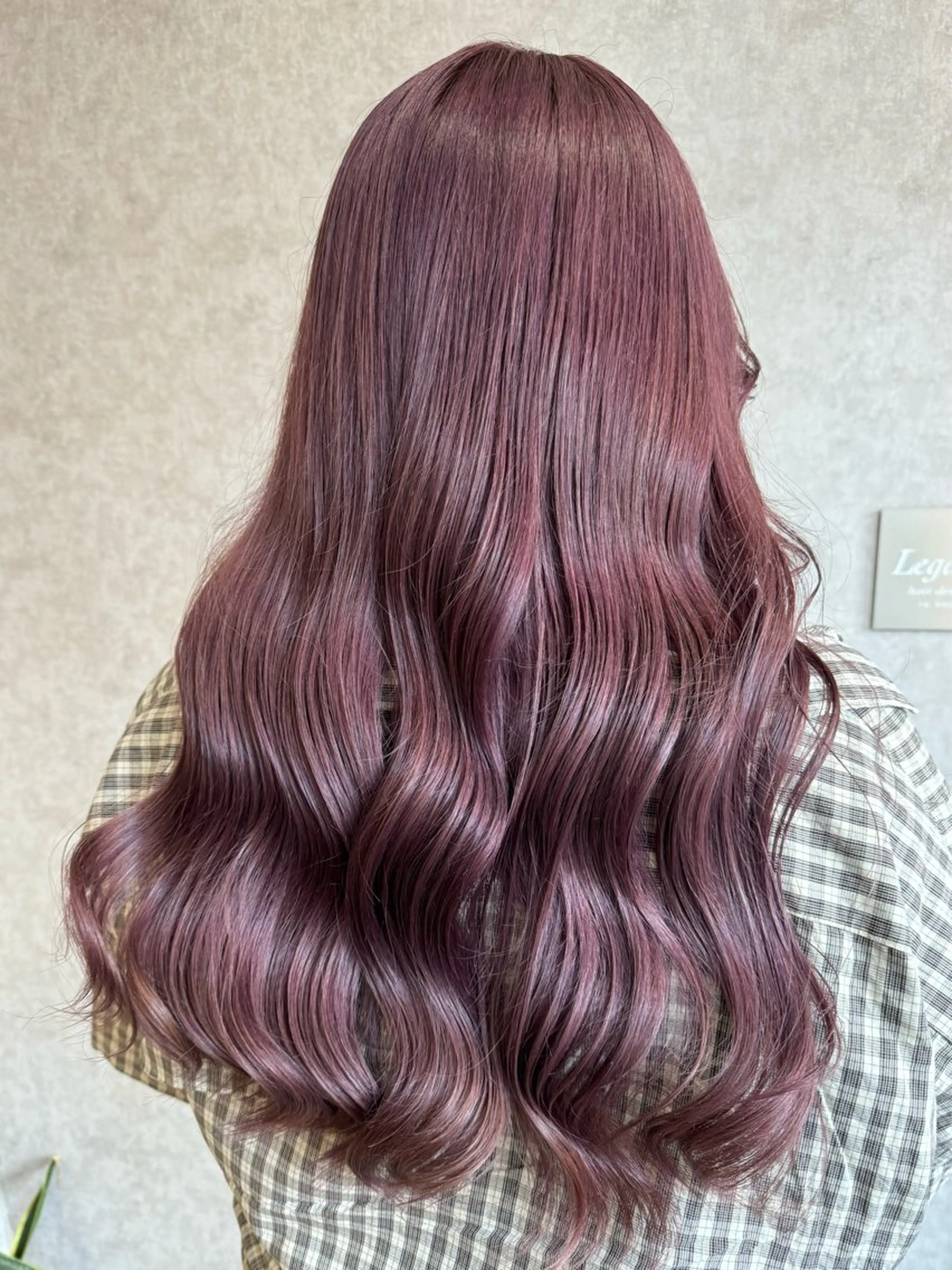 ロング カラー ラベンダーカラー ラベンダーピンク ピンクカラー ヘアカラー Rio/ヘアセット/ ハイトーンカラーのヘアスタイル