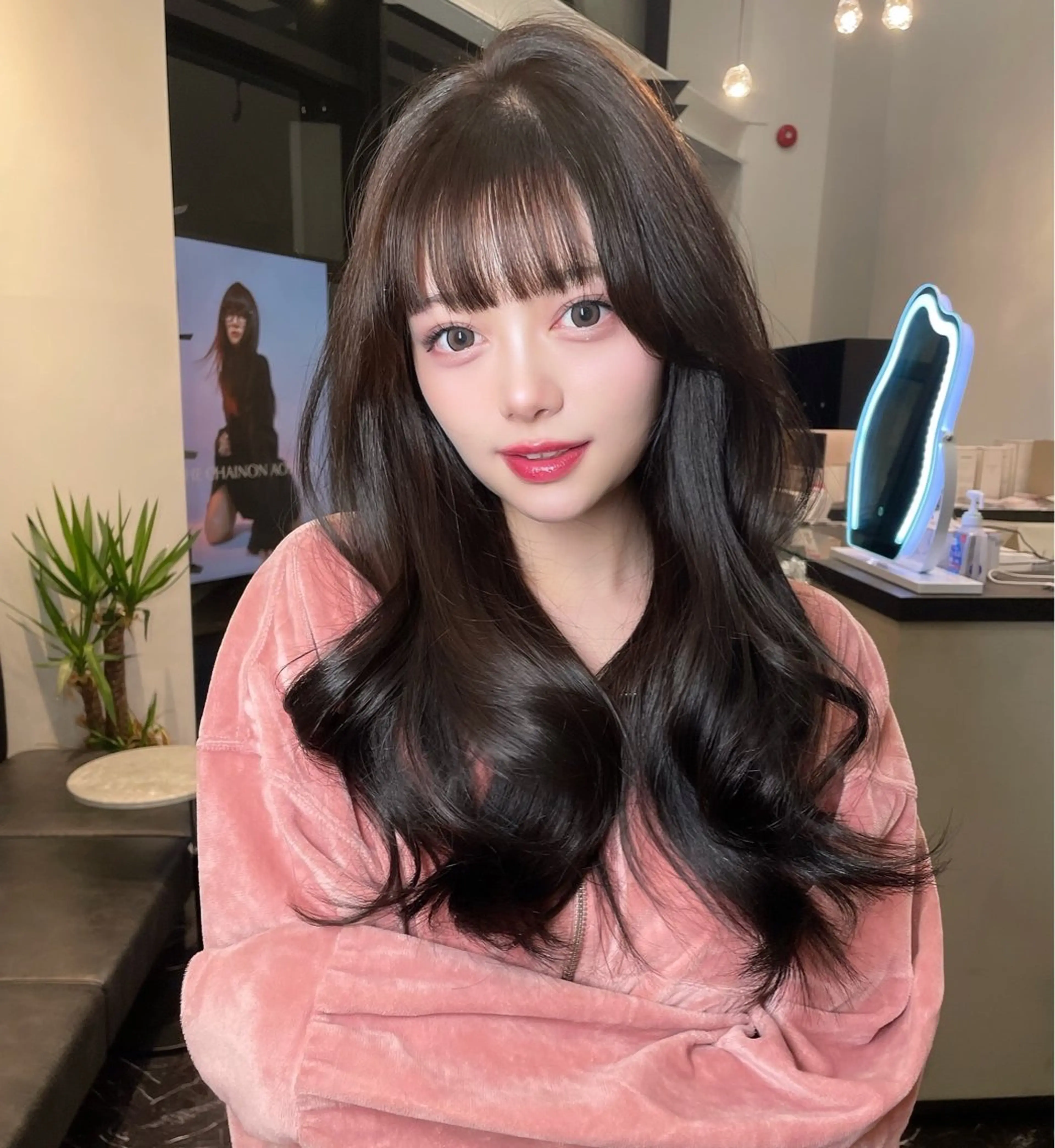 ロング カット パーマ 韓国ヘア🇰🇷 YURIYAのヘアスタイル