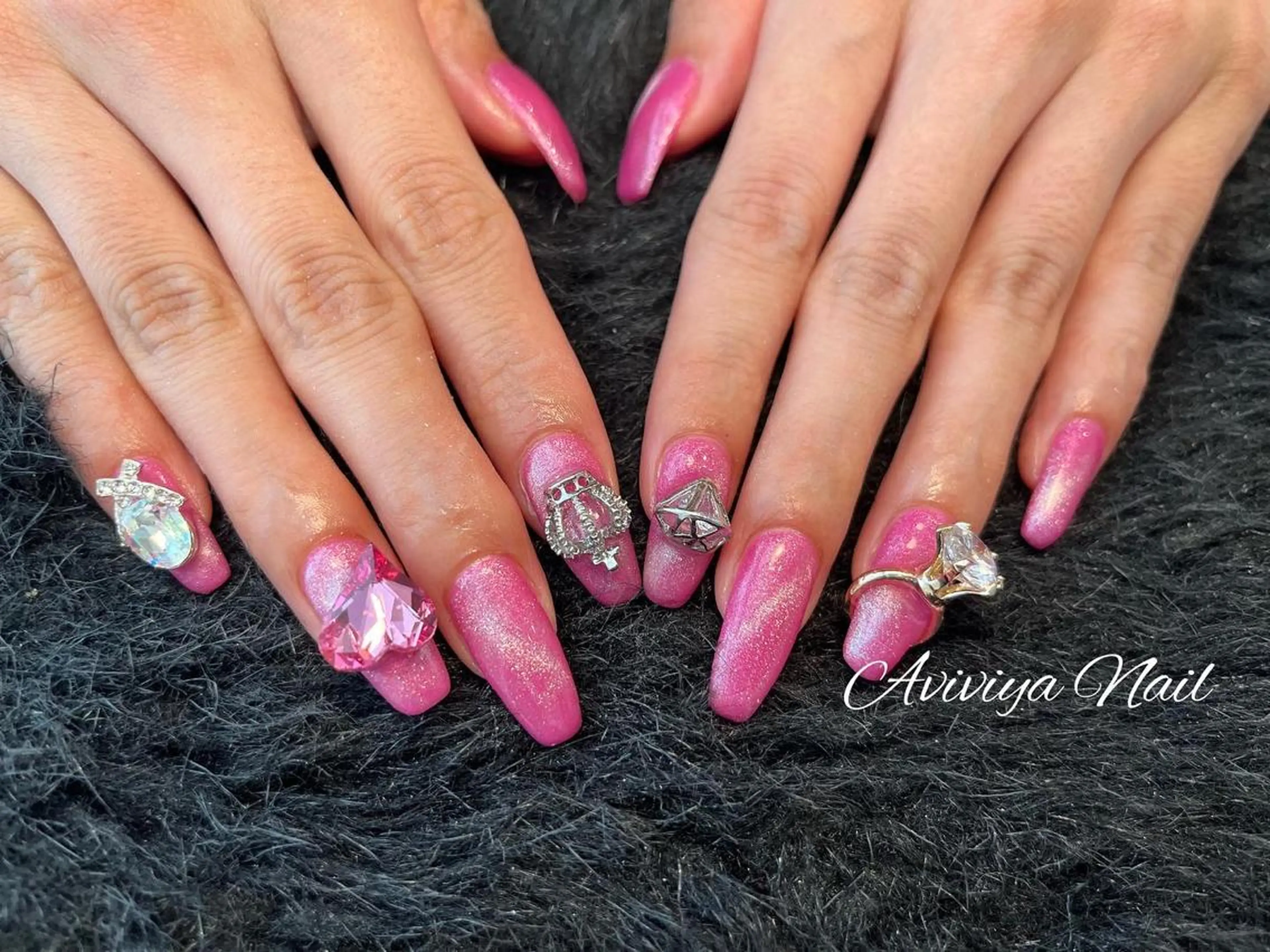 ネイル AviviyaNail所属・kubo ayaのネイルデザイン