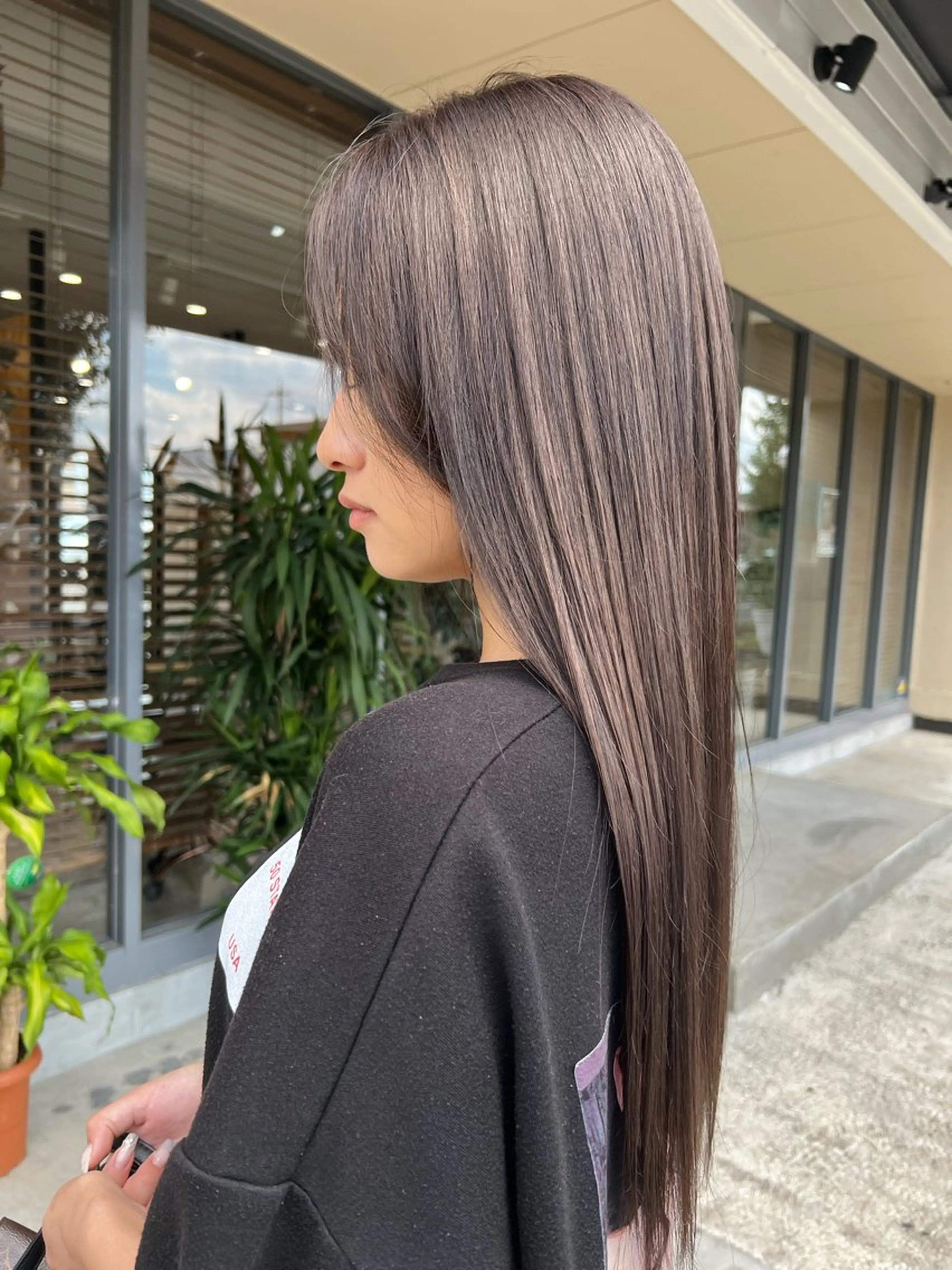 ロング cyan所属・cyan Amiのヘアスタイル