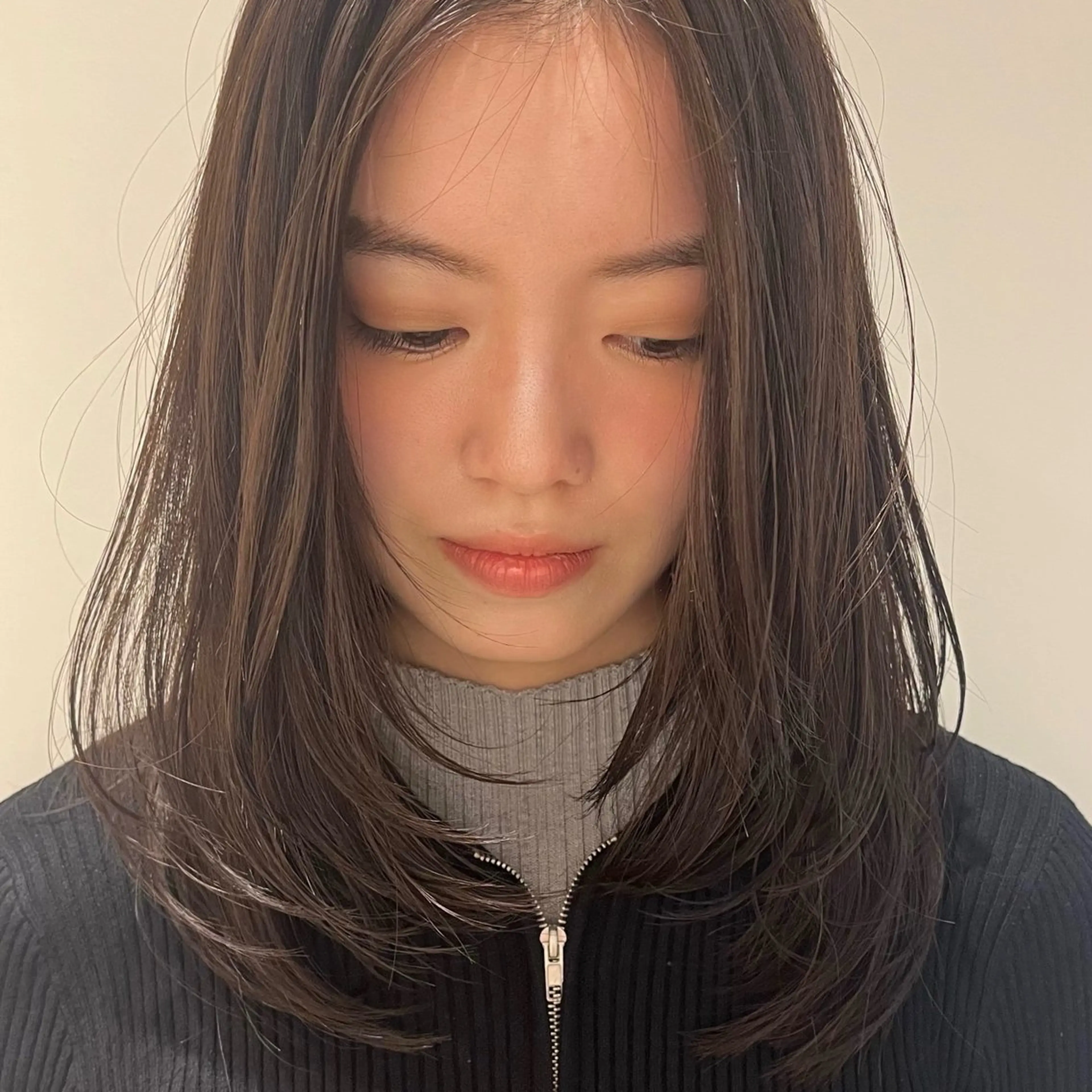 ミディアム Agnos 青山/ saya🌼のヘアスタイル