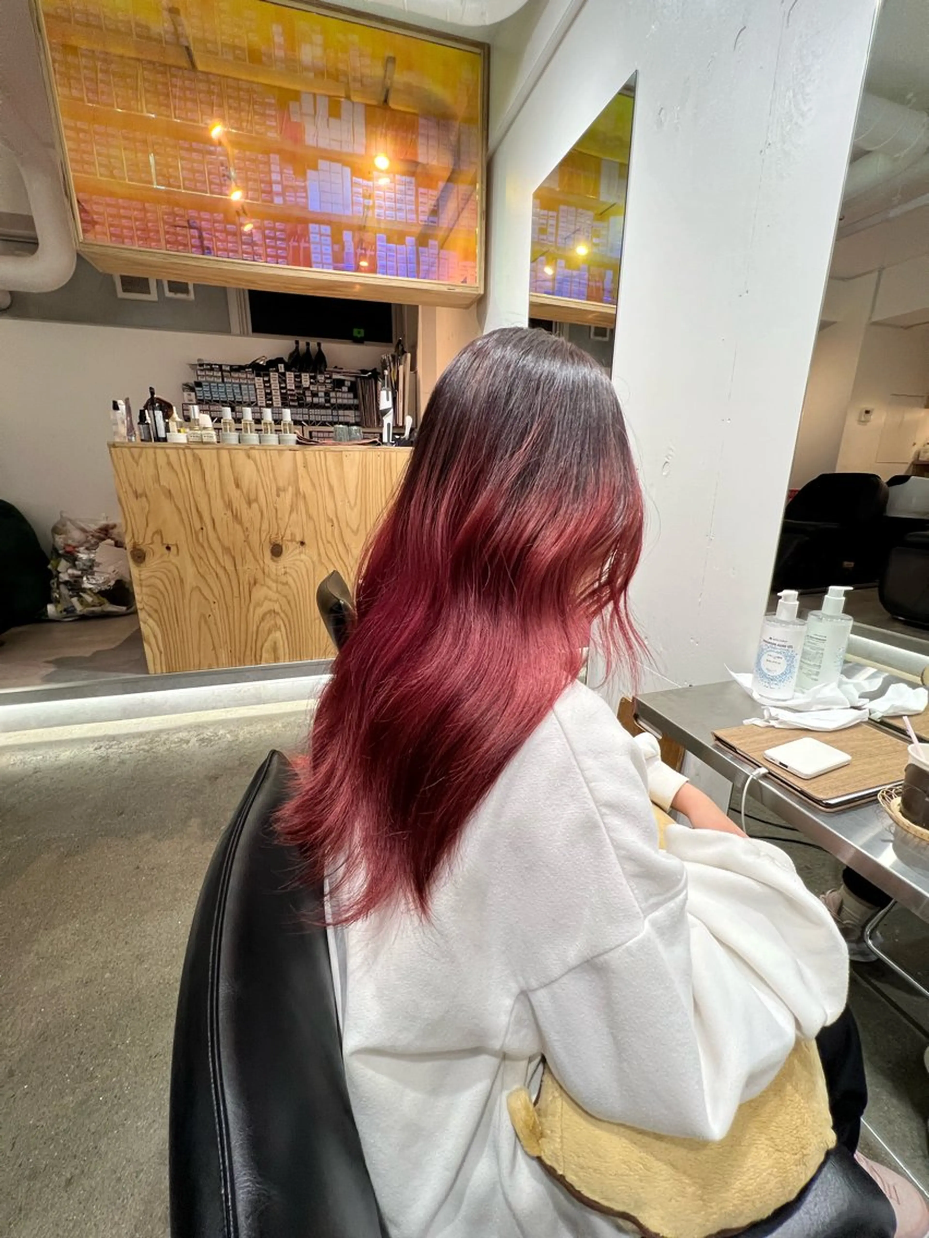 ロング カラー ブリーチ グラデーションカラー ヘアカラー トリートメント ✨髪質改善矯正× ブリーチ✨YU-KIのヘアスタイル