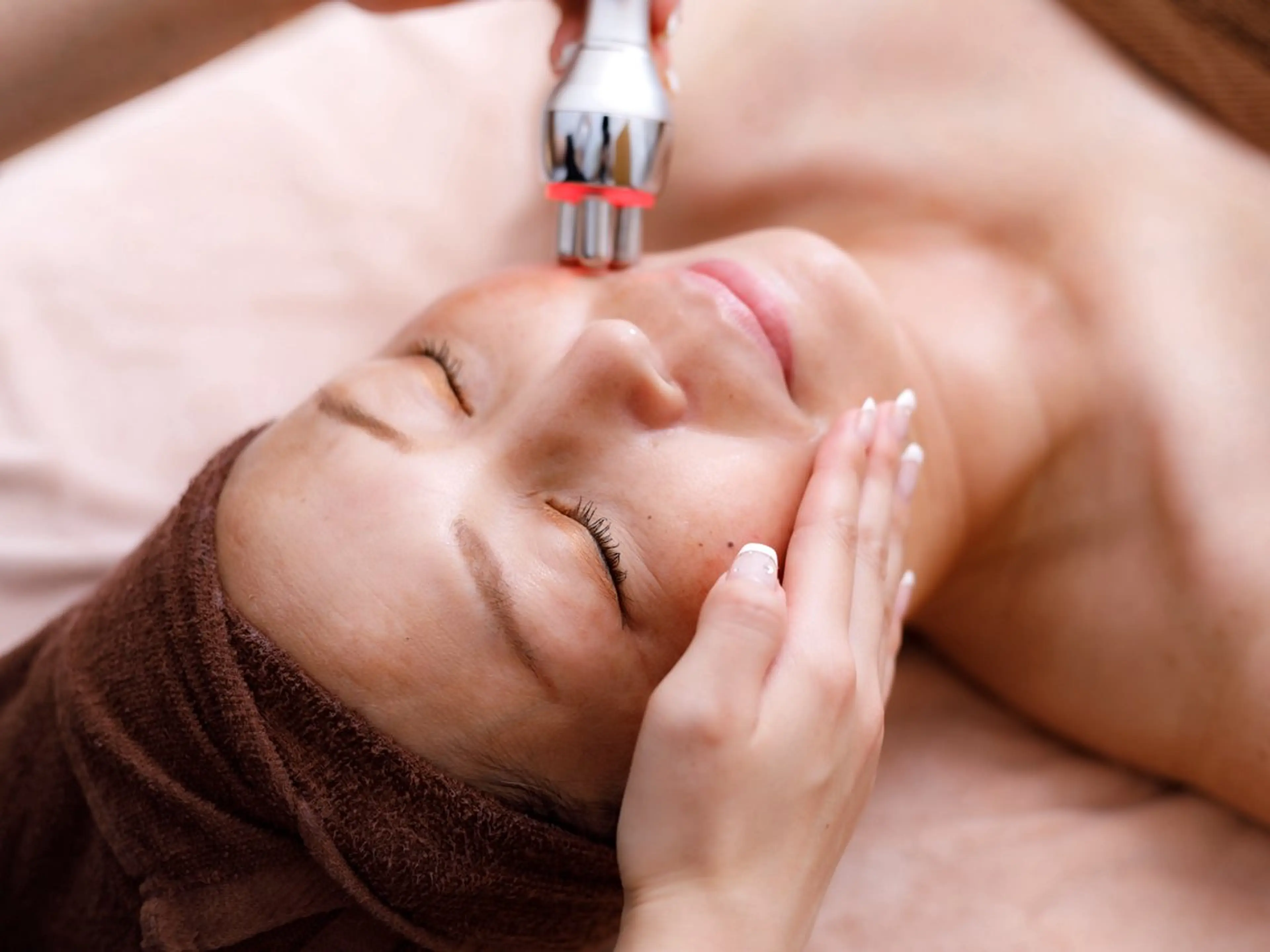 （美肌/むくみ改善）ラジオ波で温めハリツヤ美肌コースの写真