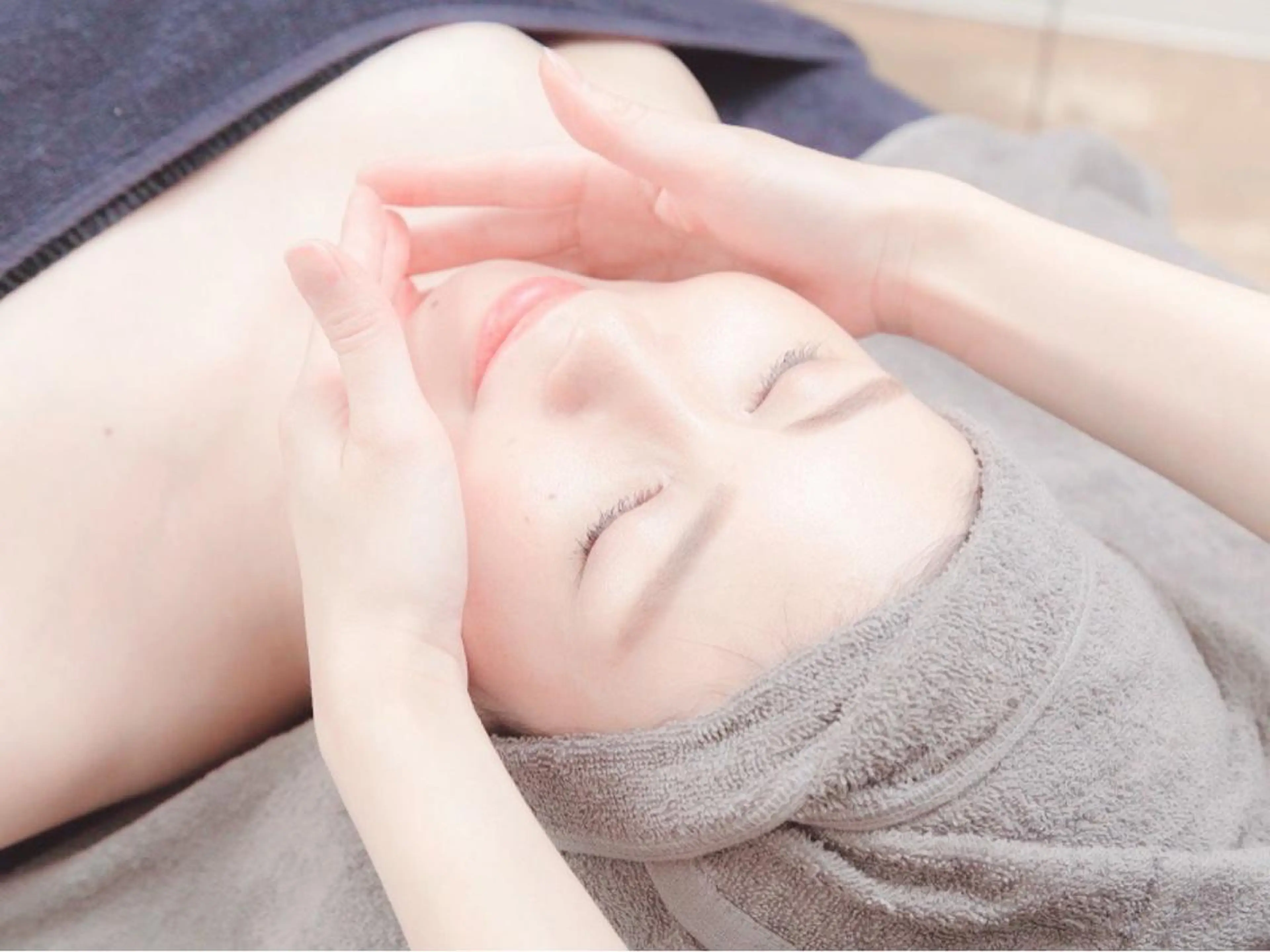 お顔から頭までスッキしたい方へ..✲ﾟ*｡ 💆🏻‍♀️　　　【小顔フェイシャル&ヘッドマッサージ】（肌別パック付！）の写真