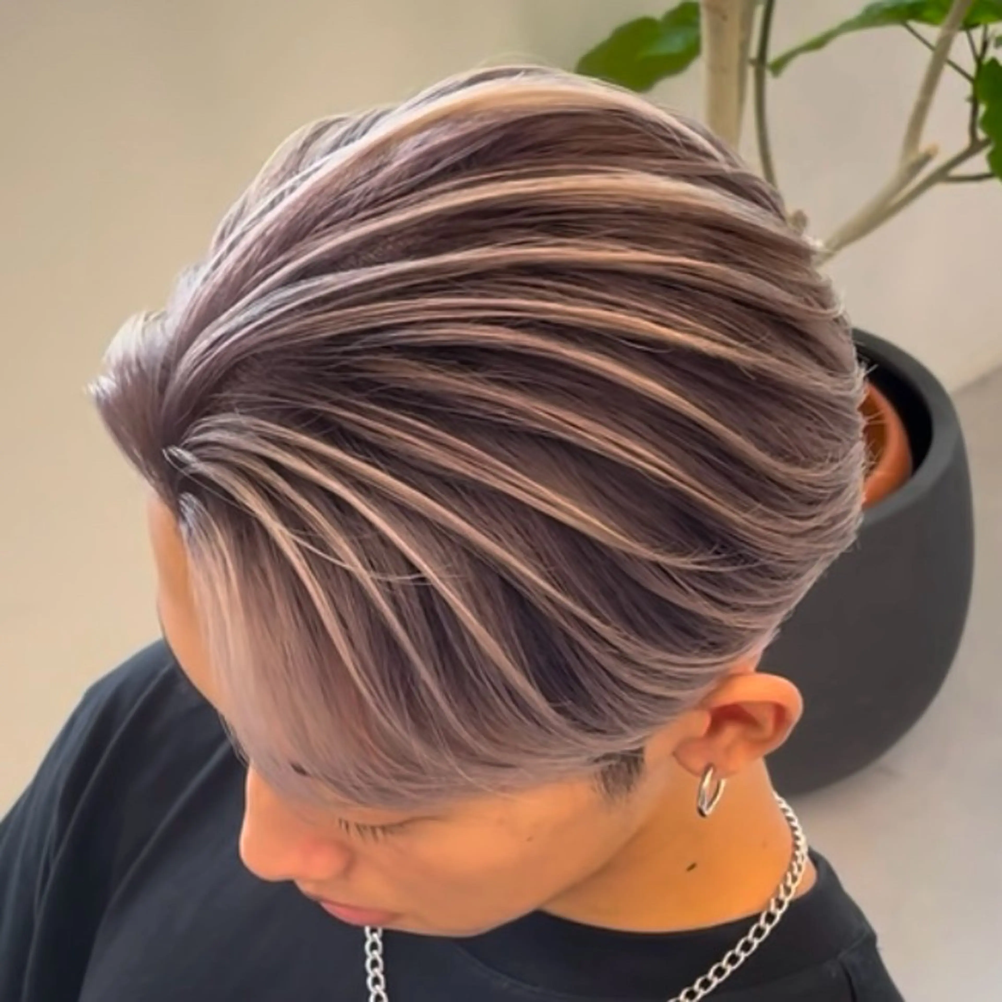 ミディアム カラー パーマ ヘアアレンジ メンズ メンズバレイヤージュ 🌫ハイライトのヘアスタイル