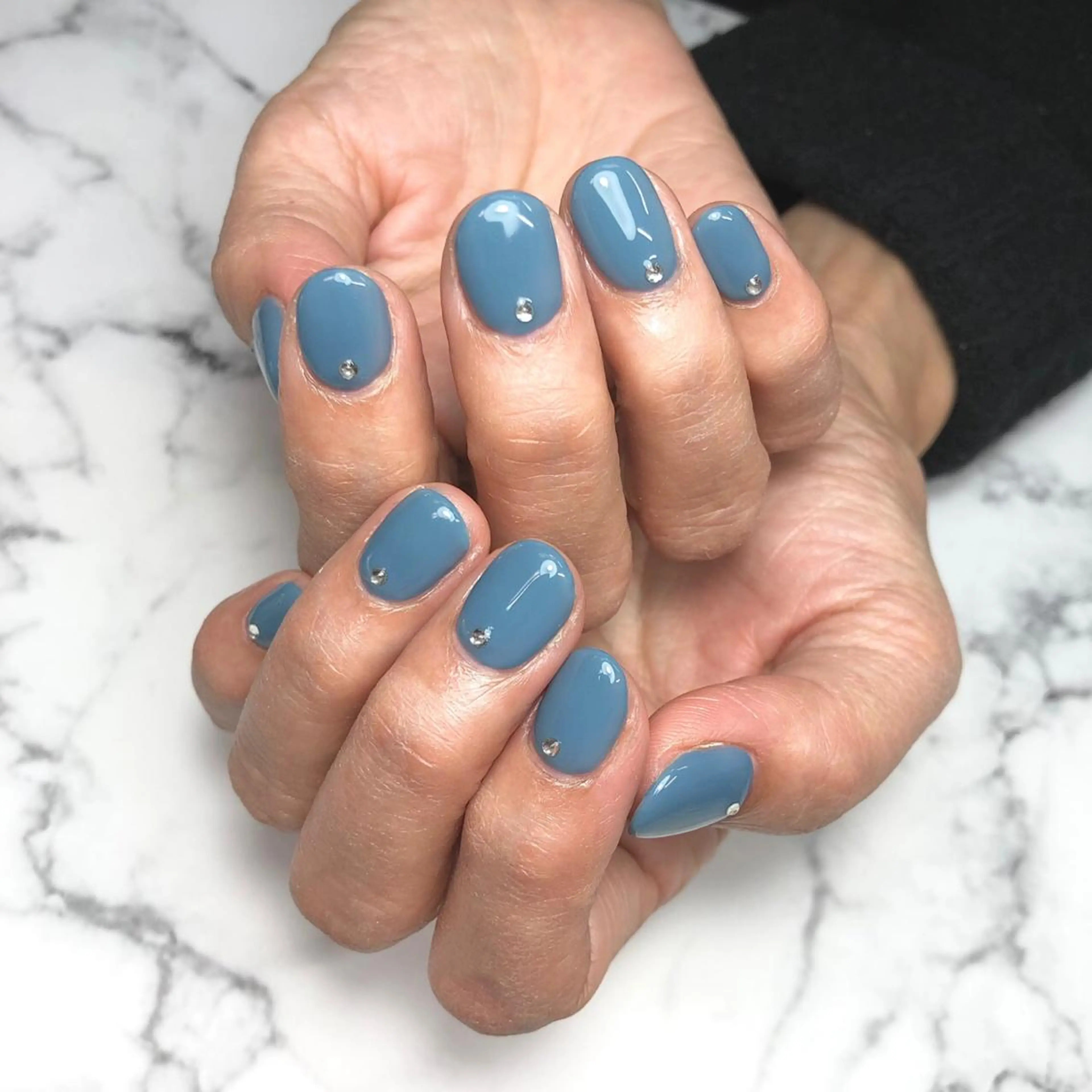 ネイル アートネイル ブルー マグネットネイル ミラーネイル 持ち込み ハンドネイル NAIL NOWのネイルデザイン