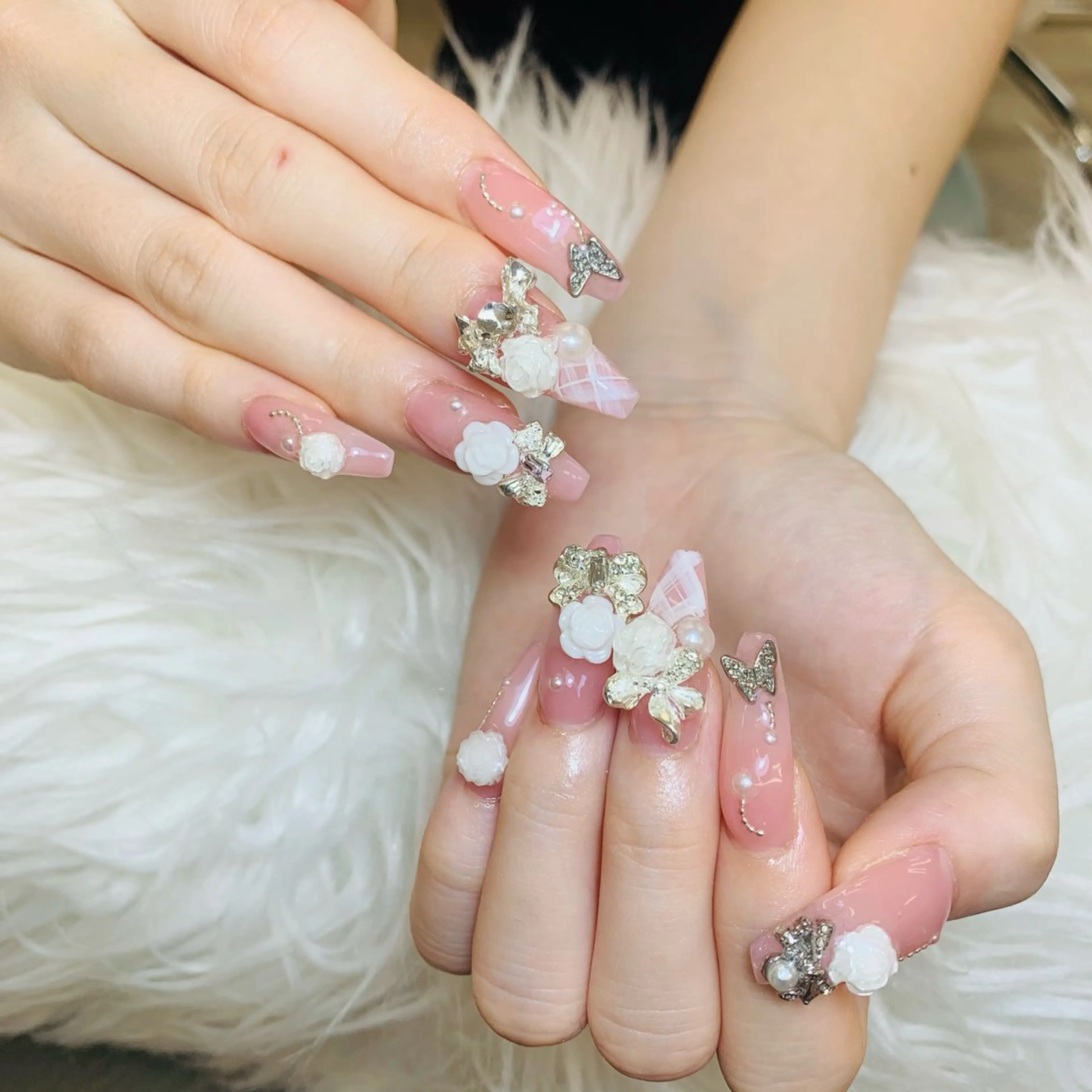 ネイル チークネイル 長さ出し フラッシュネイル フレンチネイル グラデーション ハンドネイル AN NAIL SALONのネイルデザイン