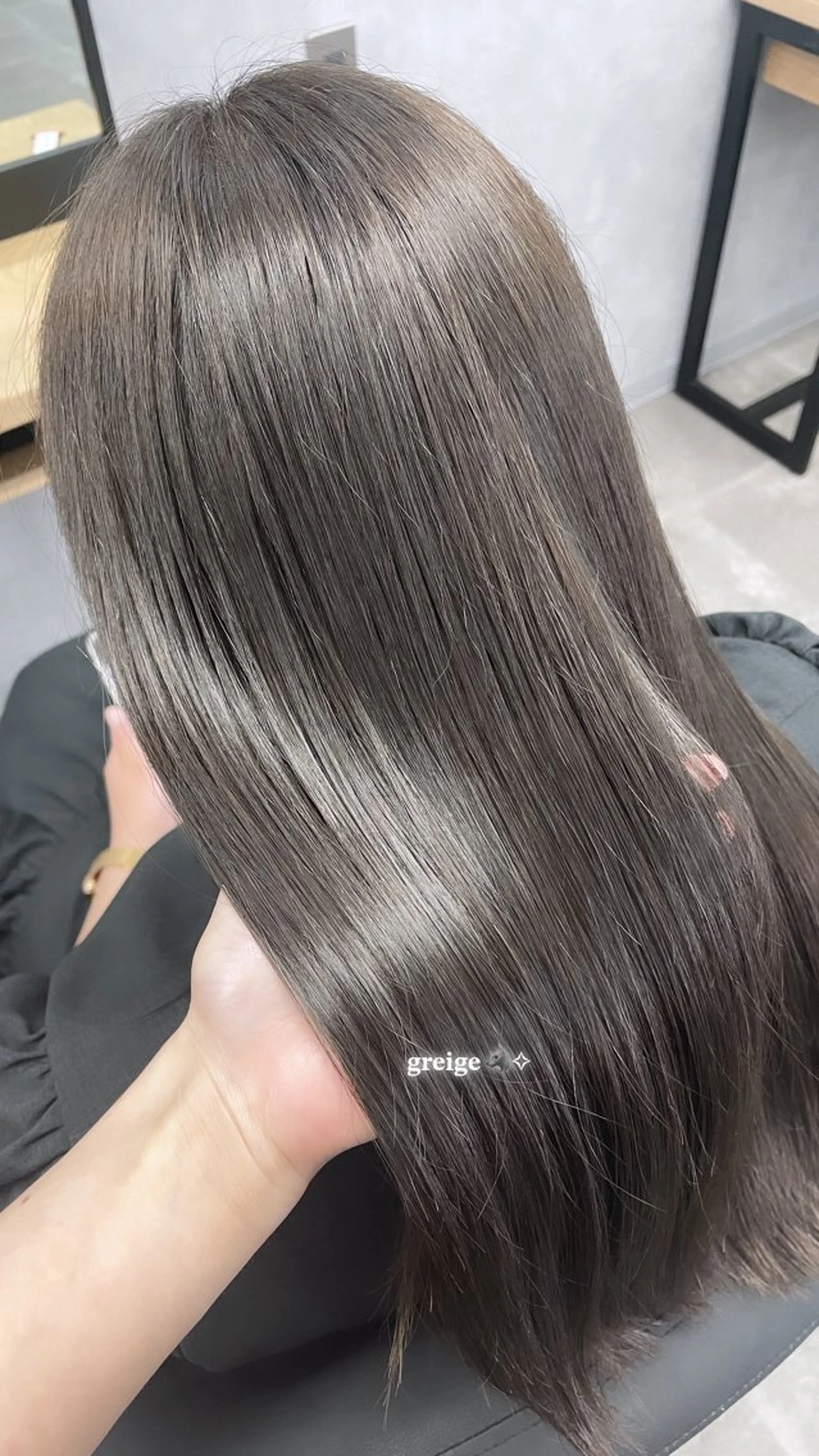 ロング カラー 縮毛矯正 🪡 KIMU🪡🎀のヘアスタイル