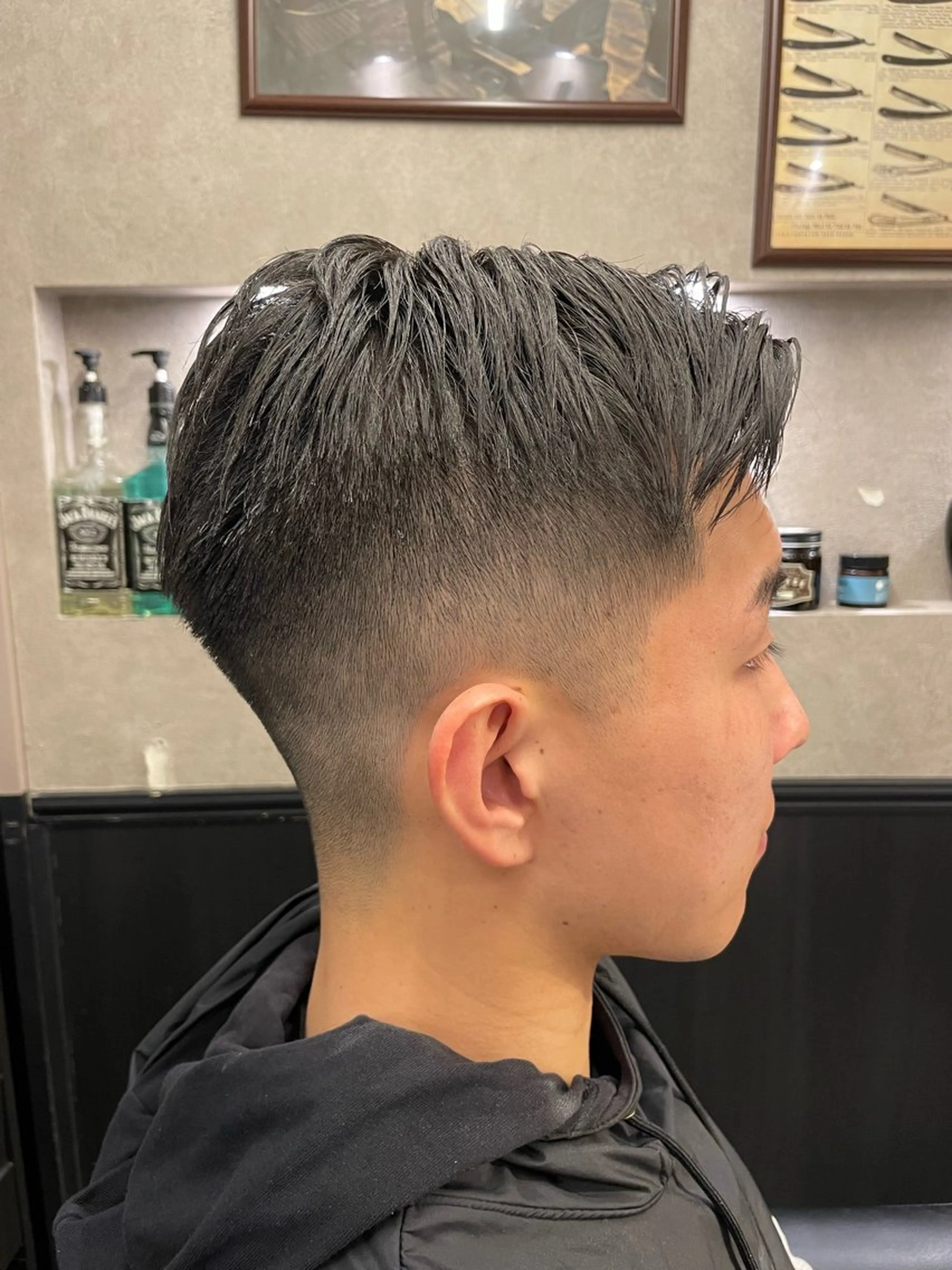 ショート メンズ SAKI SAKIのヘアスタイル