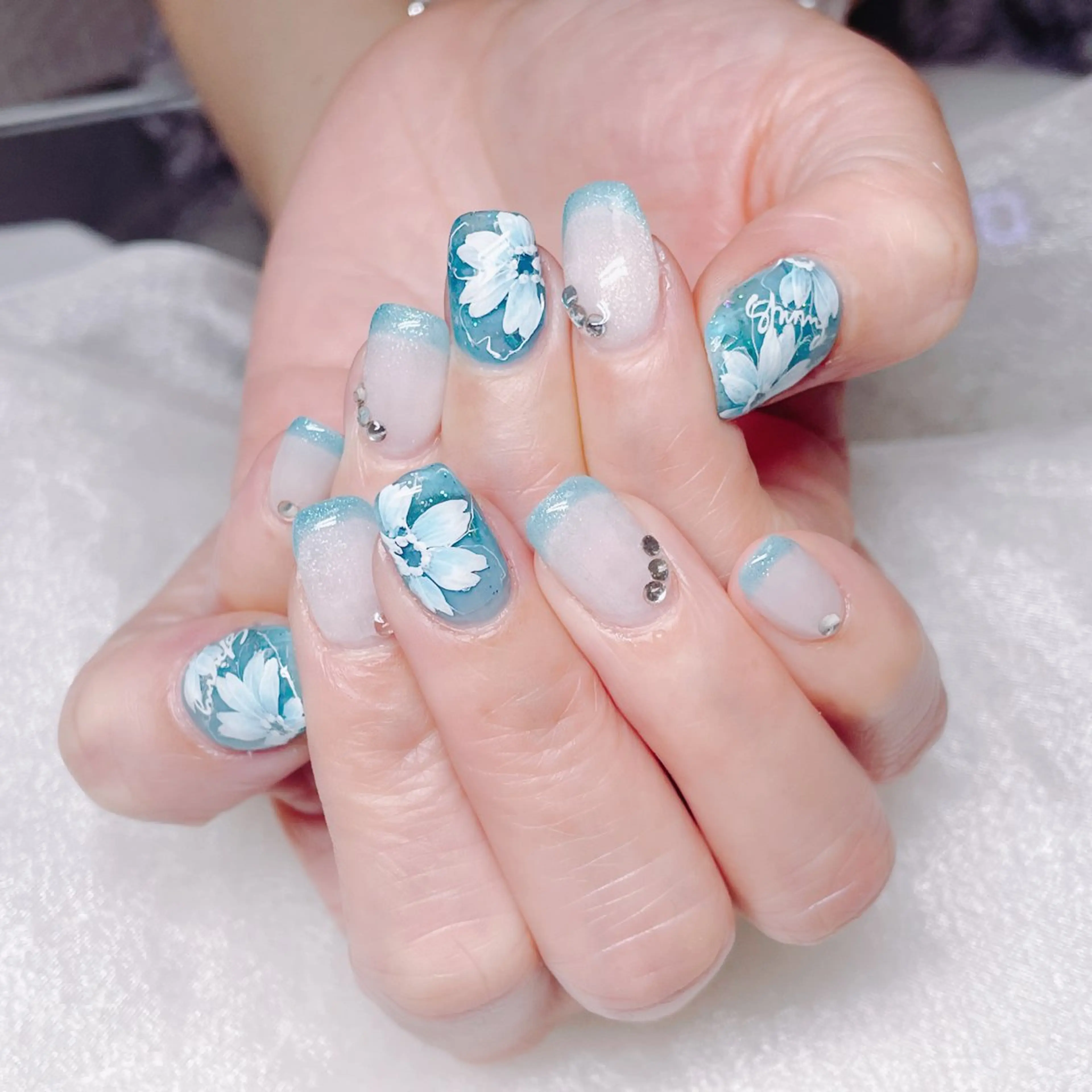 ネイル R-nail salonのネイルデザイン
