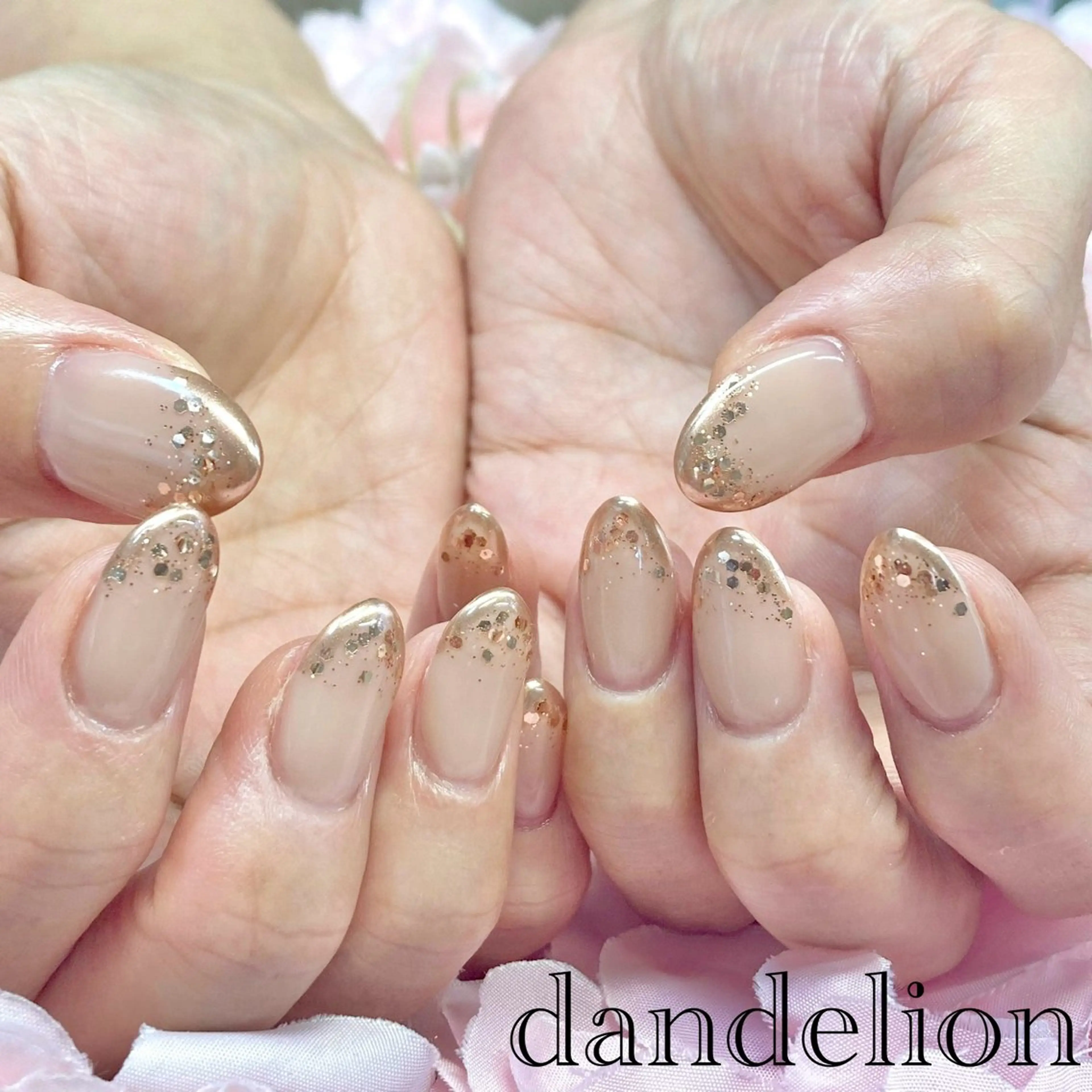 ネイル ハンドネイル ハンドケア dandelion ダンデライオンのネイルデザイン