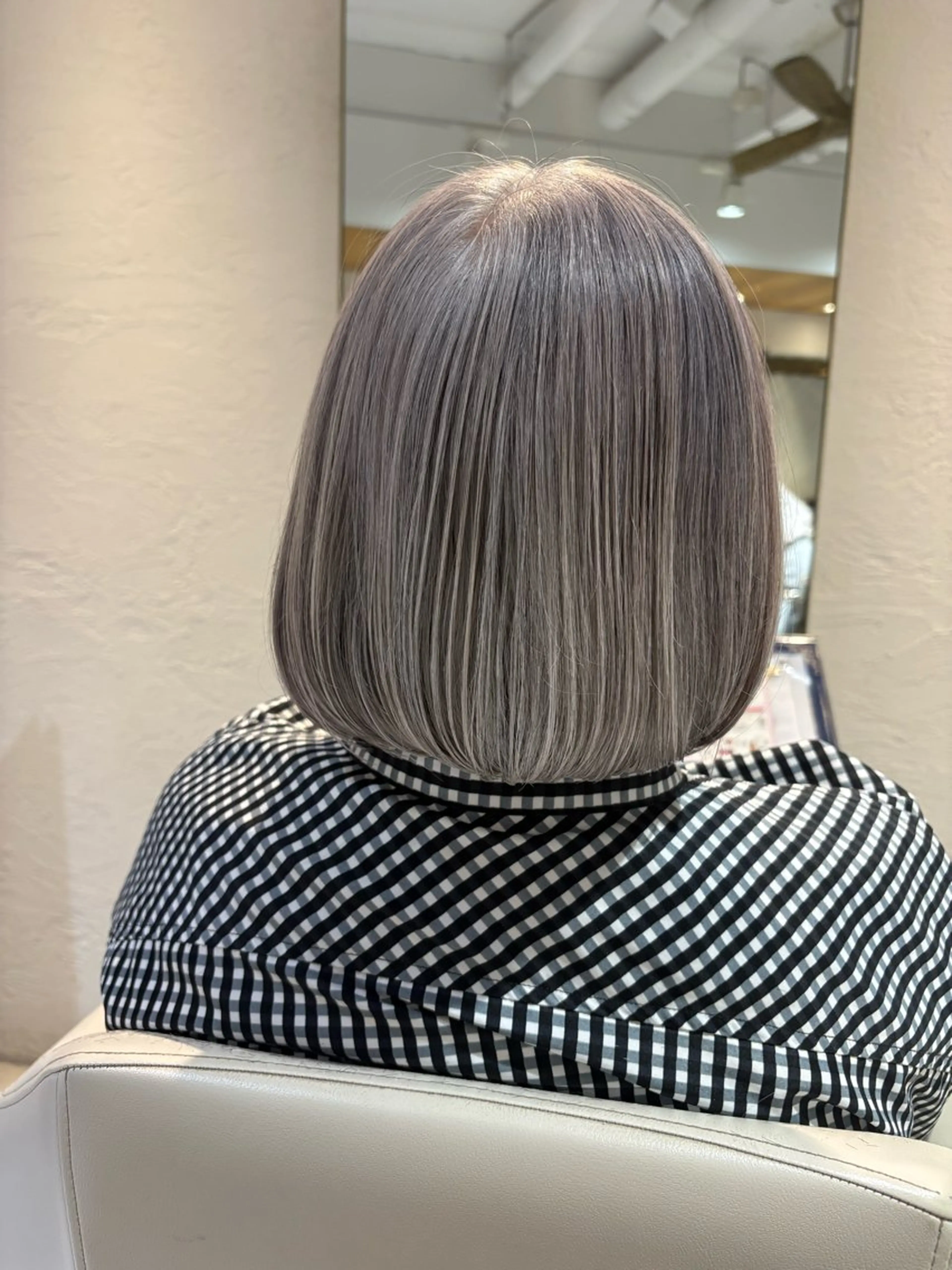 ミディアム 竹谷 奈津実のヘアスタイル